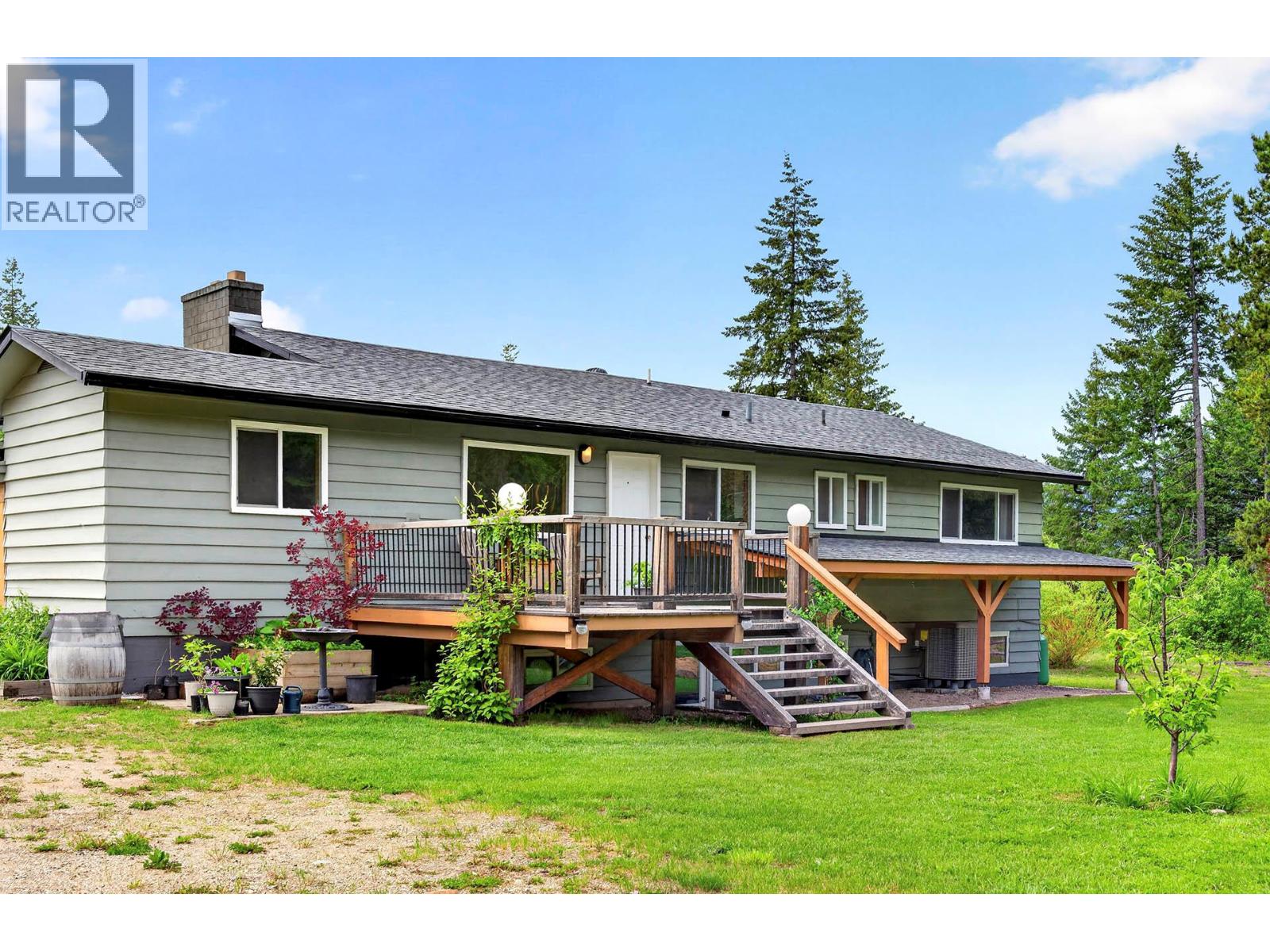 366 Joyce Lane, Clearwater, British Columbia  V0E 1N1 - Photo 3 - 10385841