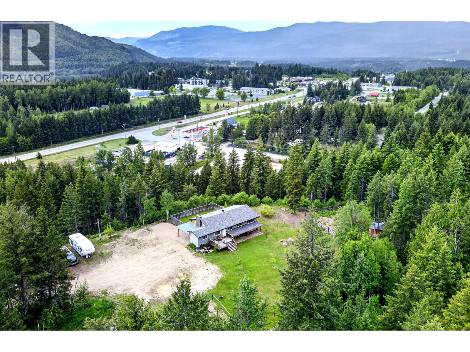 366 Joyce Lane, Clearwater, British Columbia  V0E 1N1 - Photo 59 - 10385841