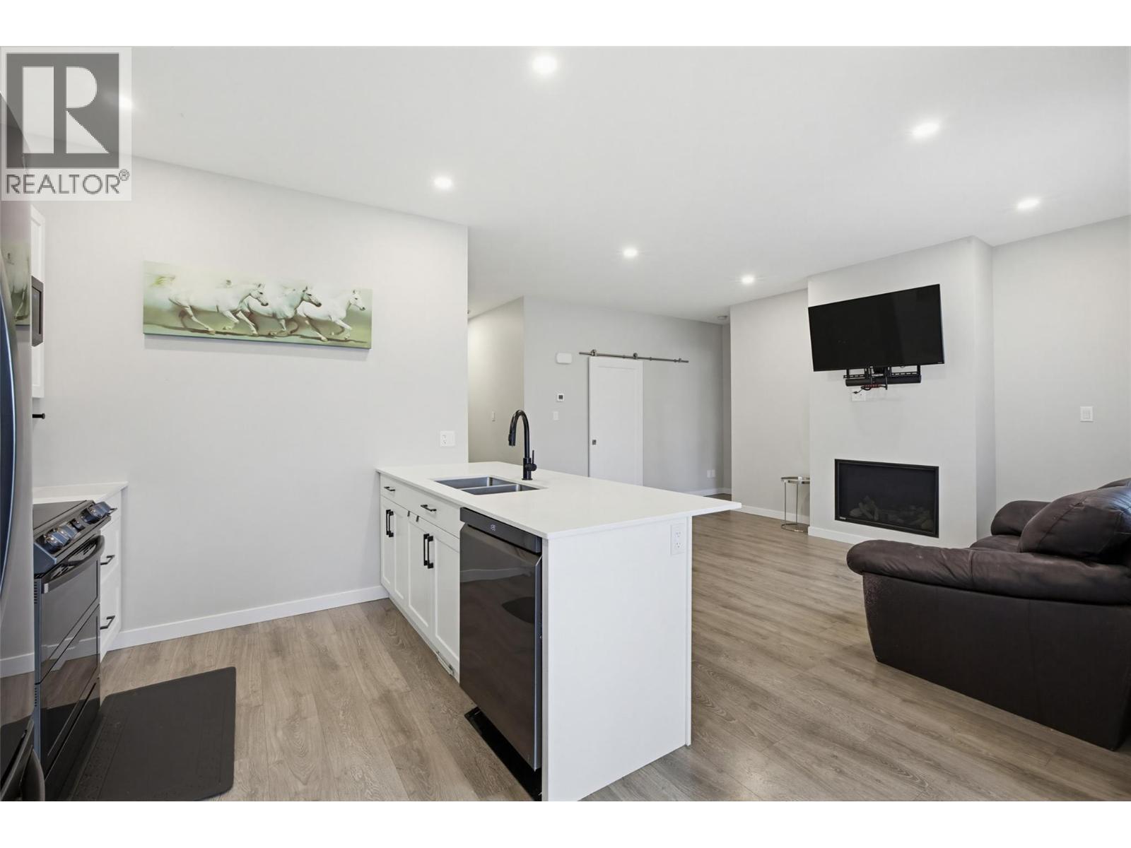 1900 Ord Road Unit# 16, Kamloops, British Columbia  V2B 8S7 - Photo 10 - 10388909