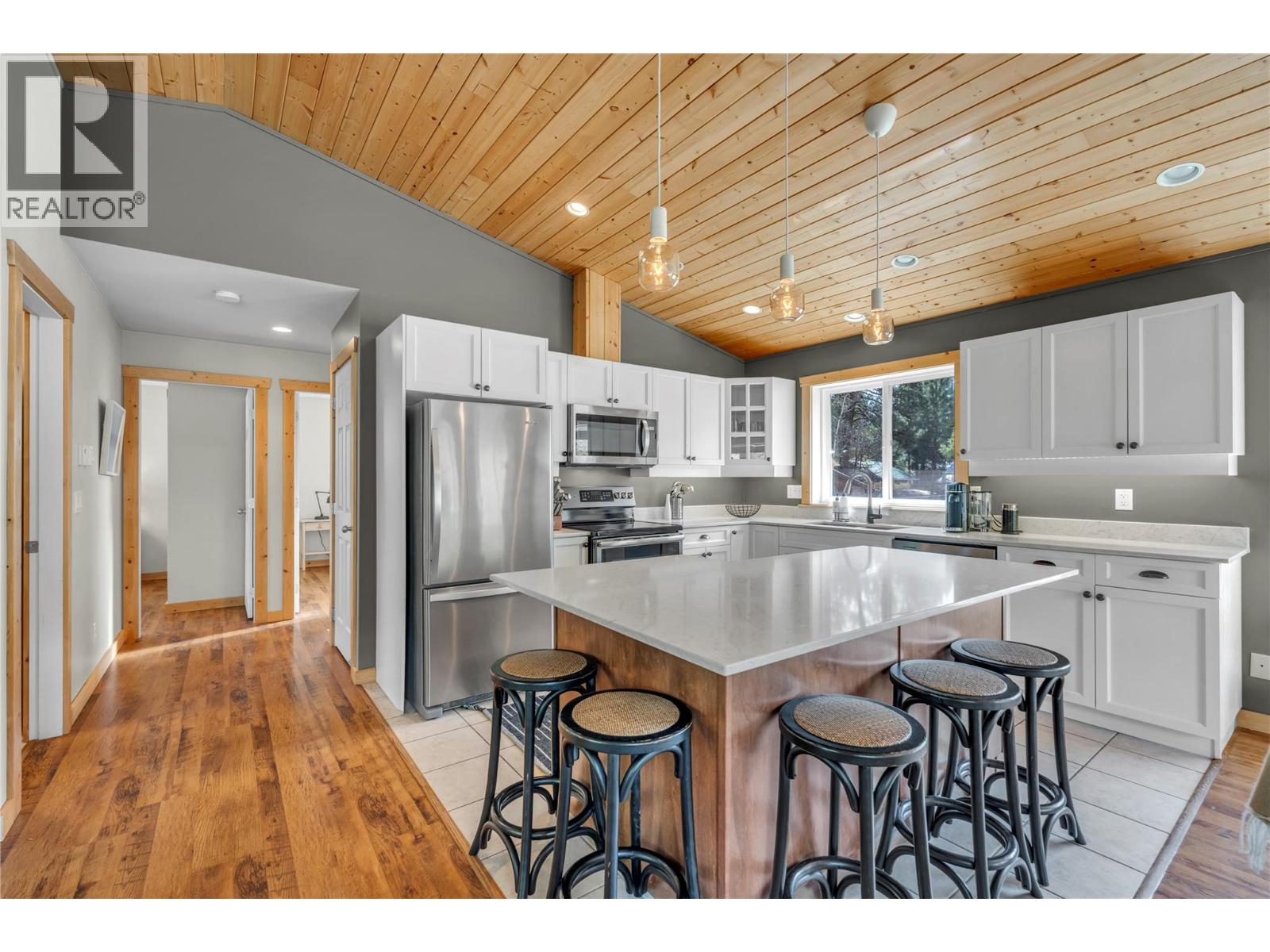 2657 Nicola Avenue, Tulameen, British Columbia  V0X 1W0 - Photo 10 - 10388867
