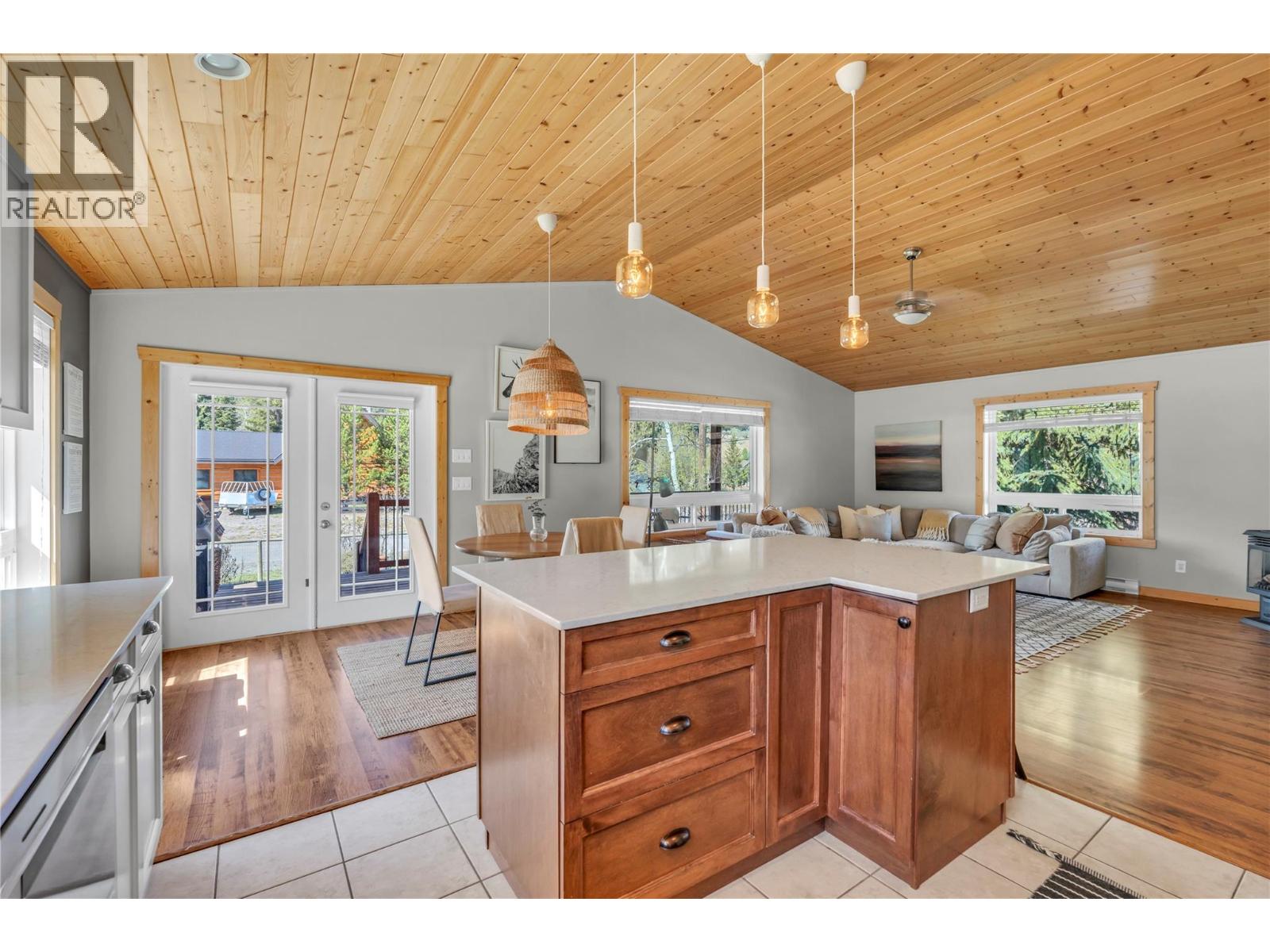2657 Nicola Avenue, Tulameen, British Columbia  V0X 1W0 - Photo 12 - 10388867