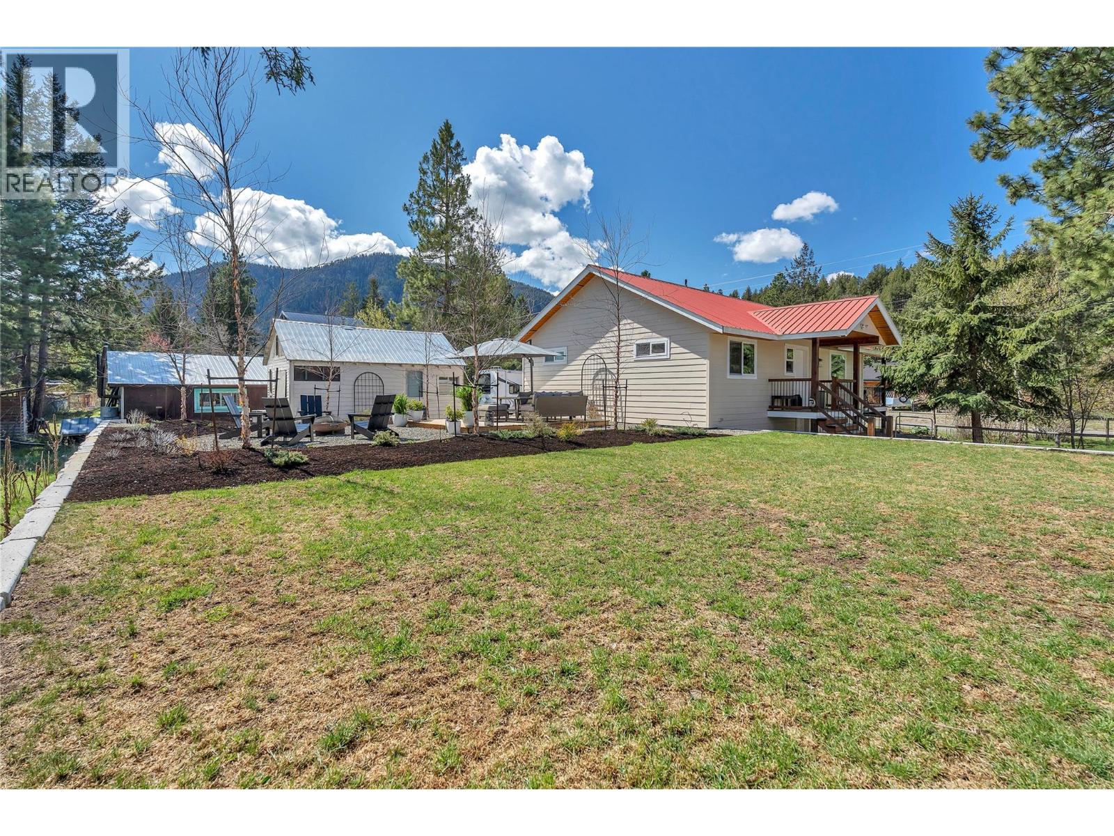 2657 Nicola Avenue, Tulameen, British Columbia  V0X 1W0 - Photo 47 - 10388867