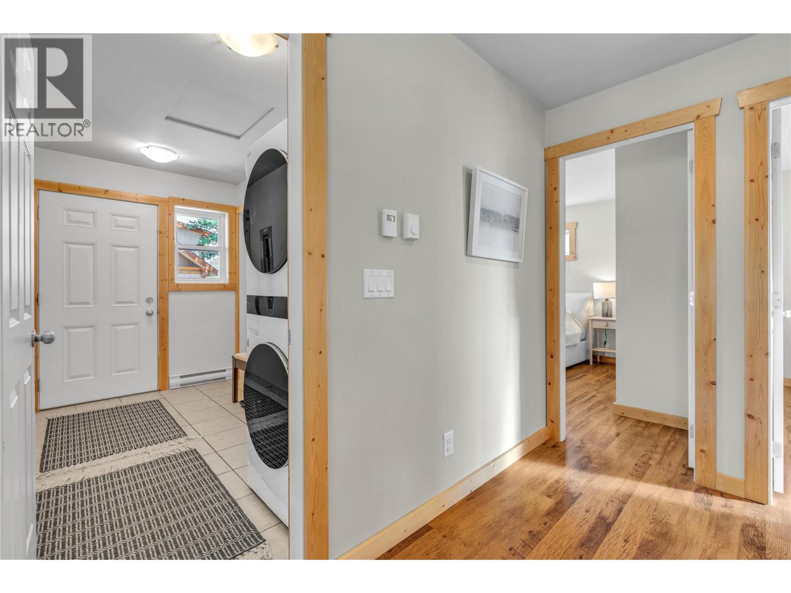 2657 Nicola Avenue, Tulameen, British Columbia  V0X 1W0 - Photo 8 - 10388867