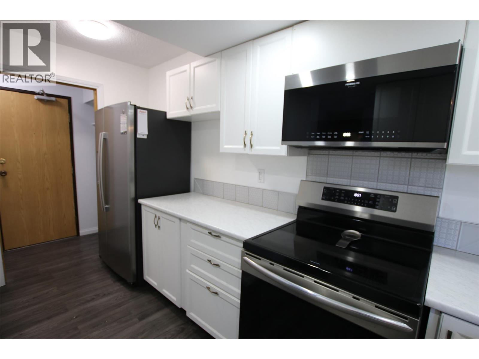 185 Chamberlain Crescent Unit# 113, Tumbler Ridge, British Columbia  V0C 2W0 - Photo 4 - 10388922