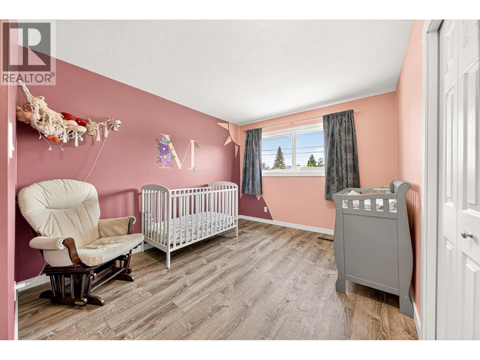 832 Michel Road, Elkford, British Columbia  V0B 1H0 - Photo 35 - 10388138
