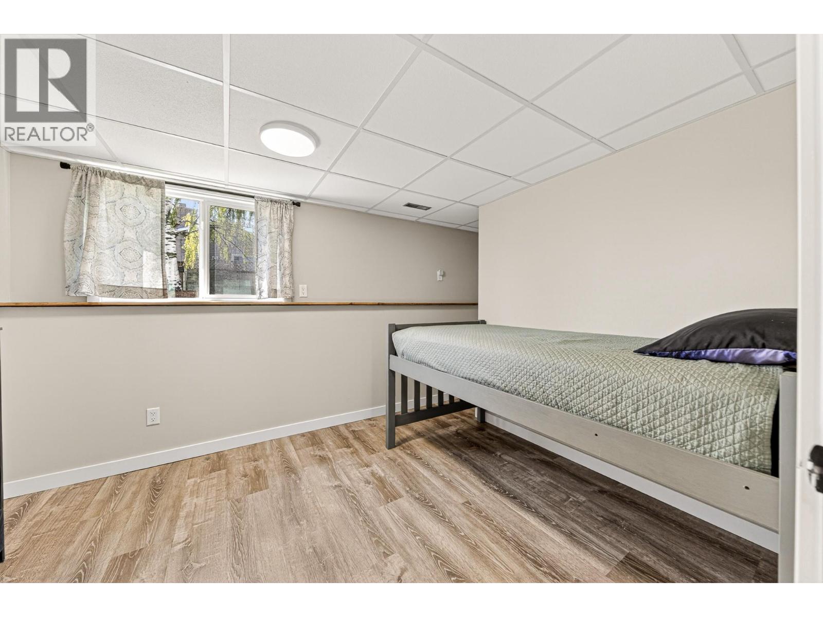 832 Michel Road, Elkford, British Columbia  V0B 1H0 - Photo 43 - 10388138