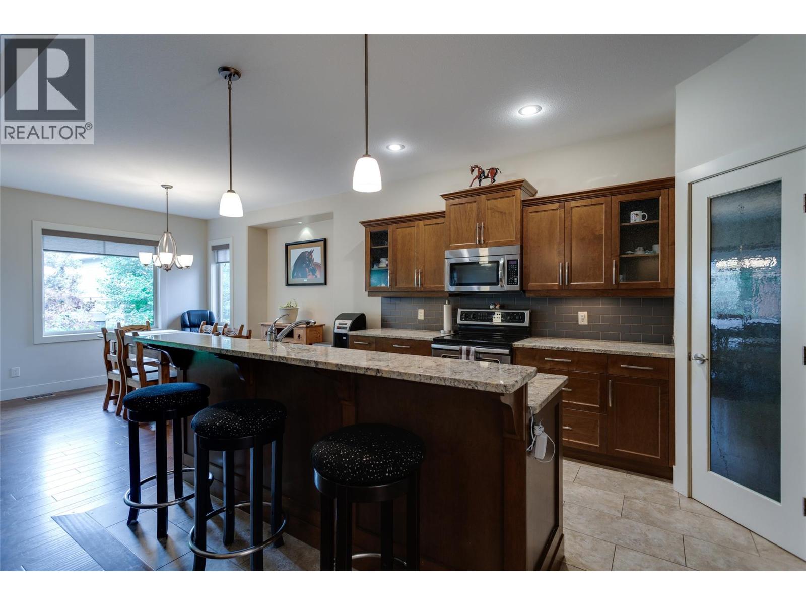 1827 Tower Ranch Boulevard, Kelowna, British Columbia  V1P 1R1 - Photo 9 - 10388990