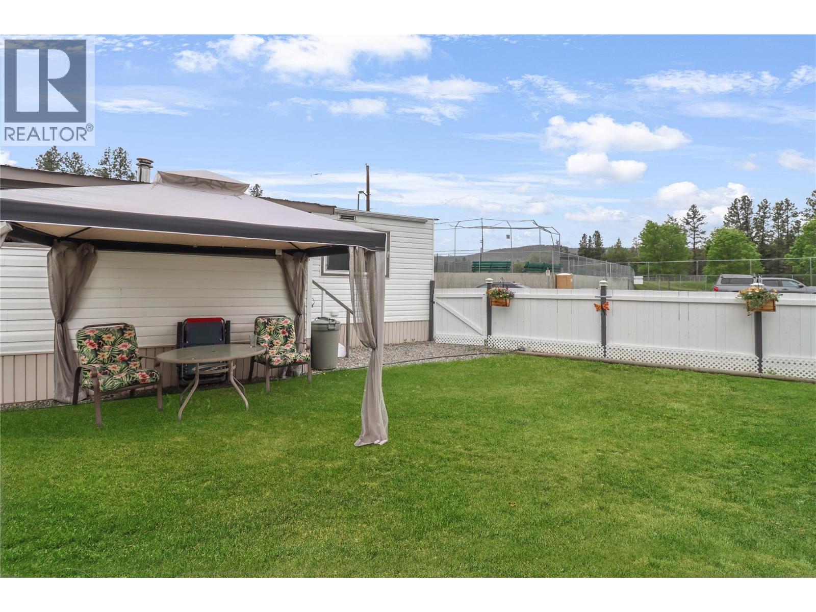263 # 3 Highway Unit# 25, Princeton, British Columbia  V0X 1W0 - Photo 4 - 10388995