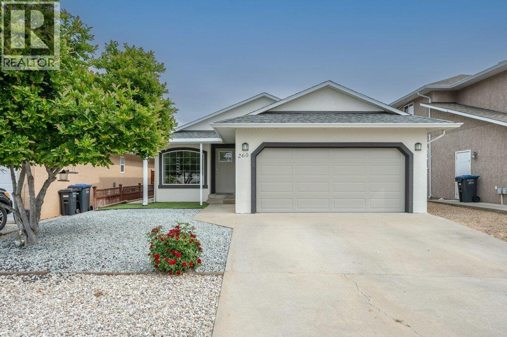 260 Willows Place, Oliver, British Columbia  V0H 1T4 - Photo 1 - 10388622