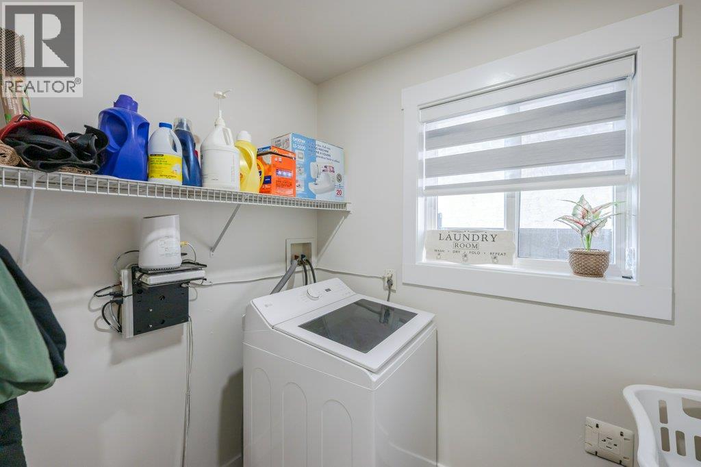 260 Willows Place, Oliver, British Columbia  V0H 1T4 - Photo 31 - 10388622