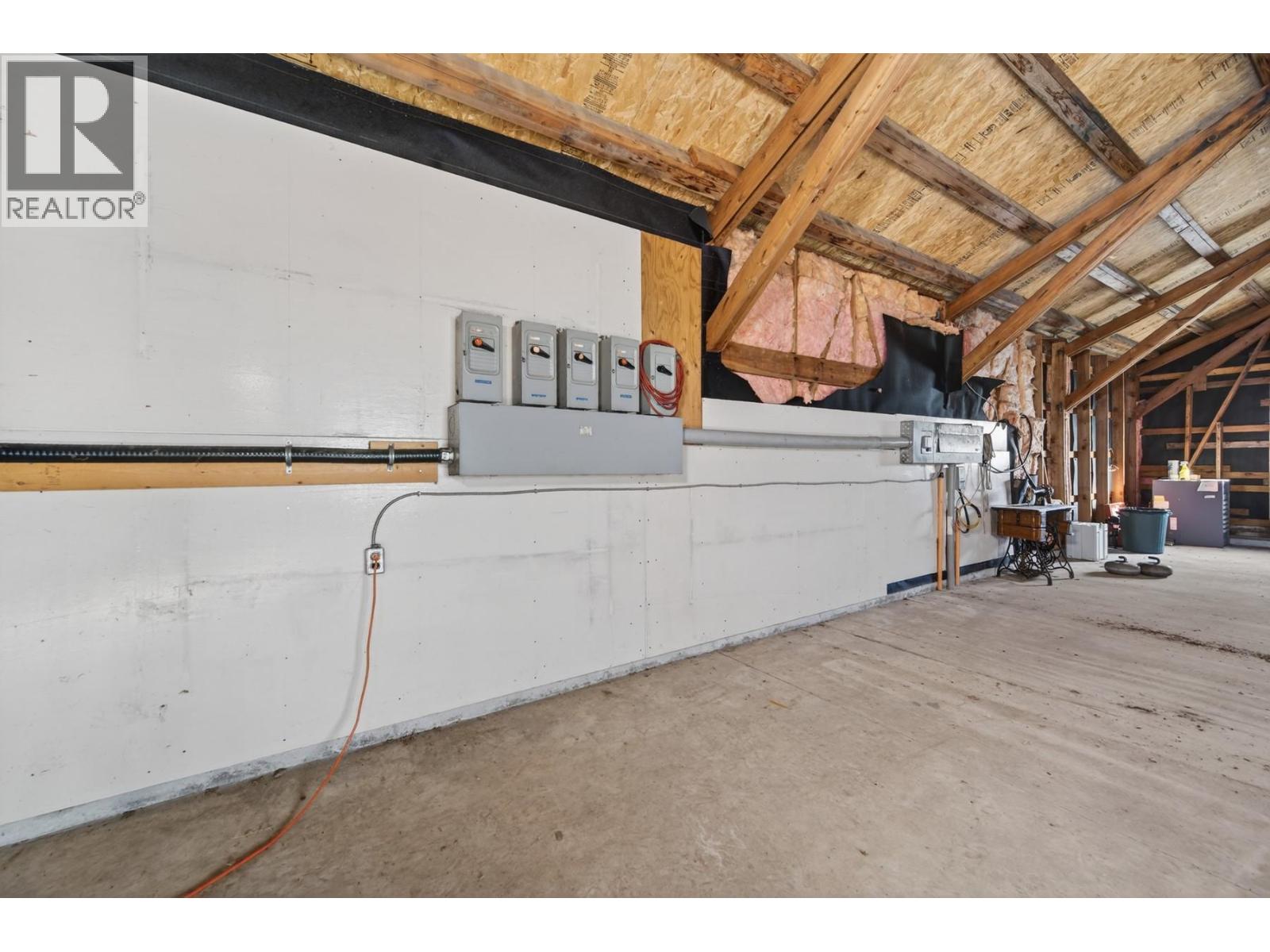 390 Marshall Road, Merritt, British Columbia  V1K 1N4 - Photo 38 - 10374921