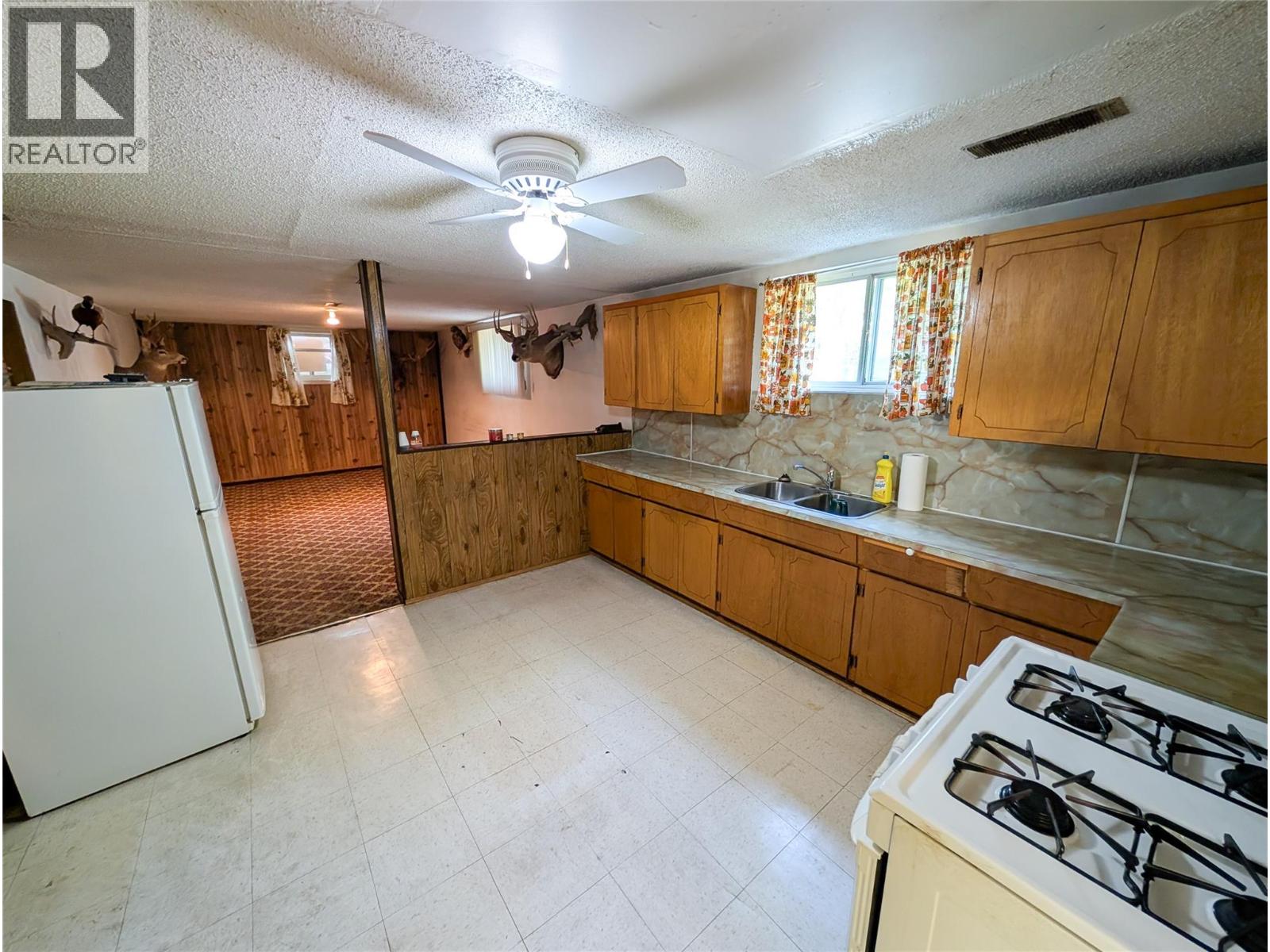 1449 Ord Road, Kamloops, British Columbia  V2B 7V2 - Photo 17 - 10389041