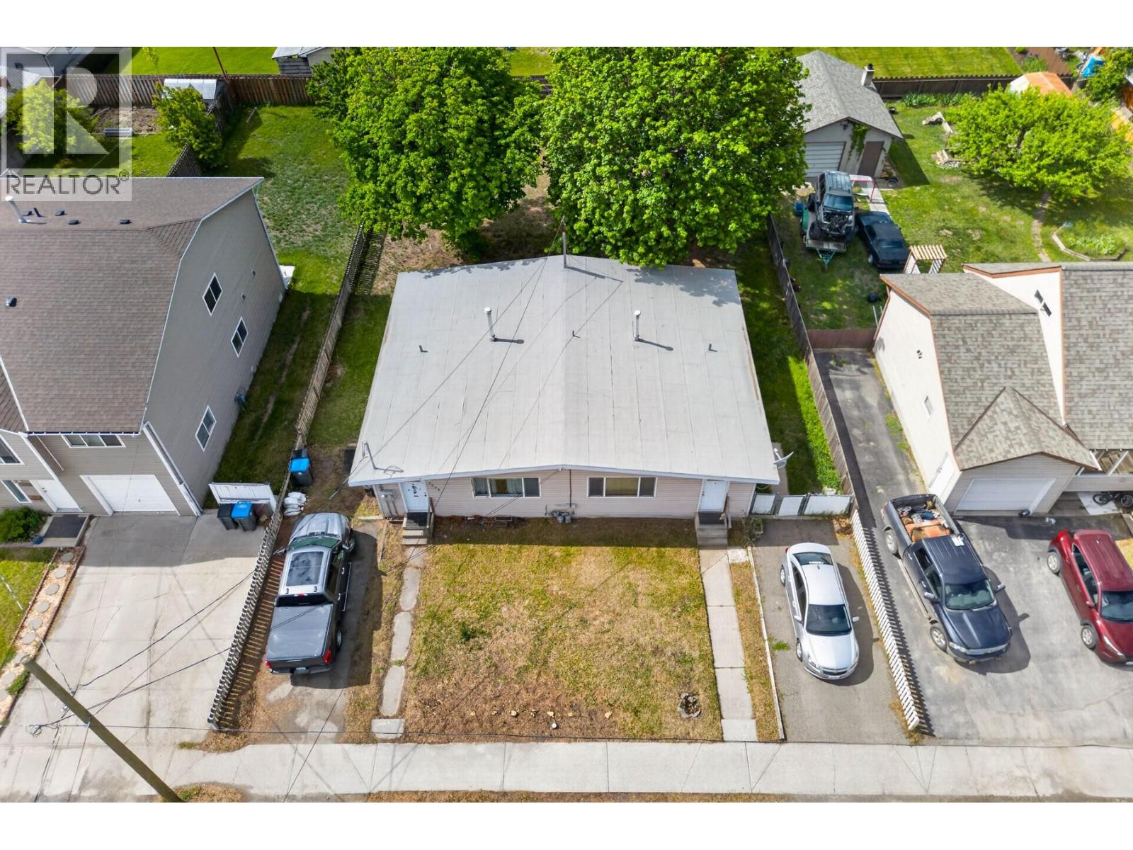 2638 Clapperton Avenue, Merritt, British Columbia  V1K 1B3 - Photo 3 - 10389105