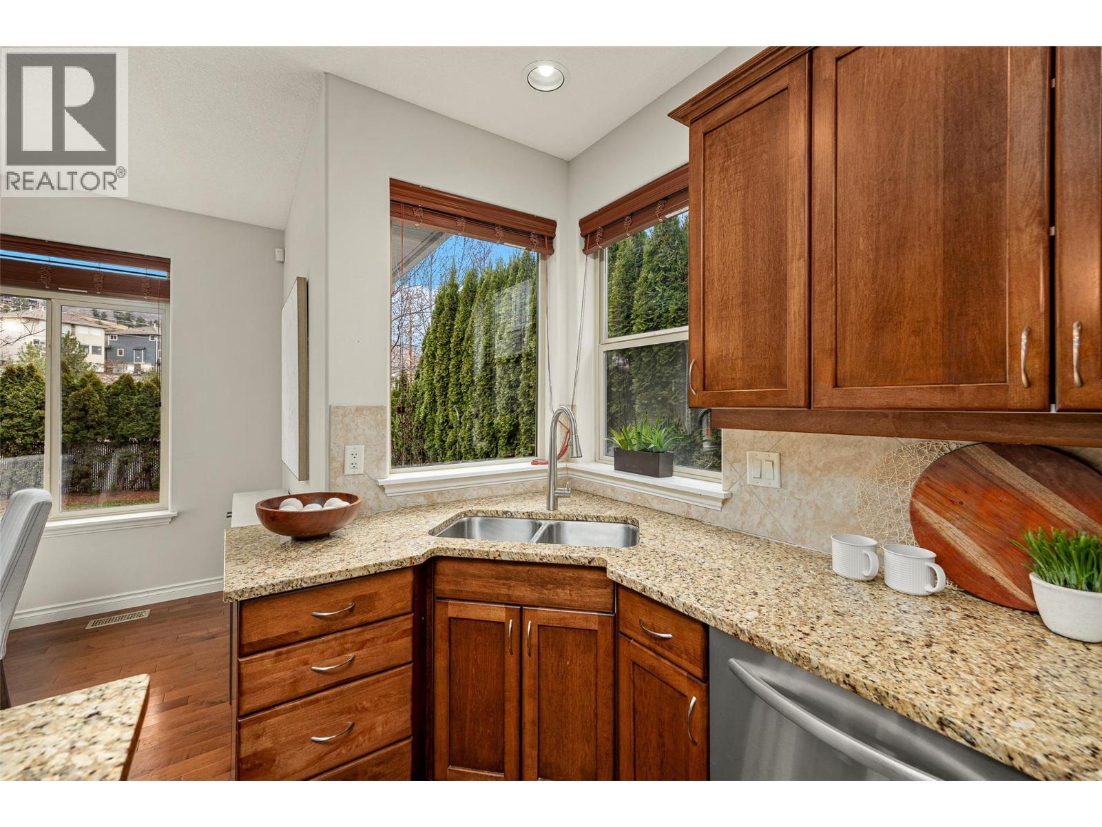 647 Peridot Place, Kelowna, British Columbia  V1W 5E7 - Photo 18 - 10389099
