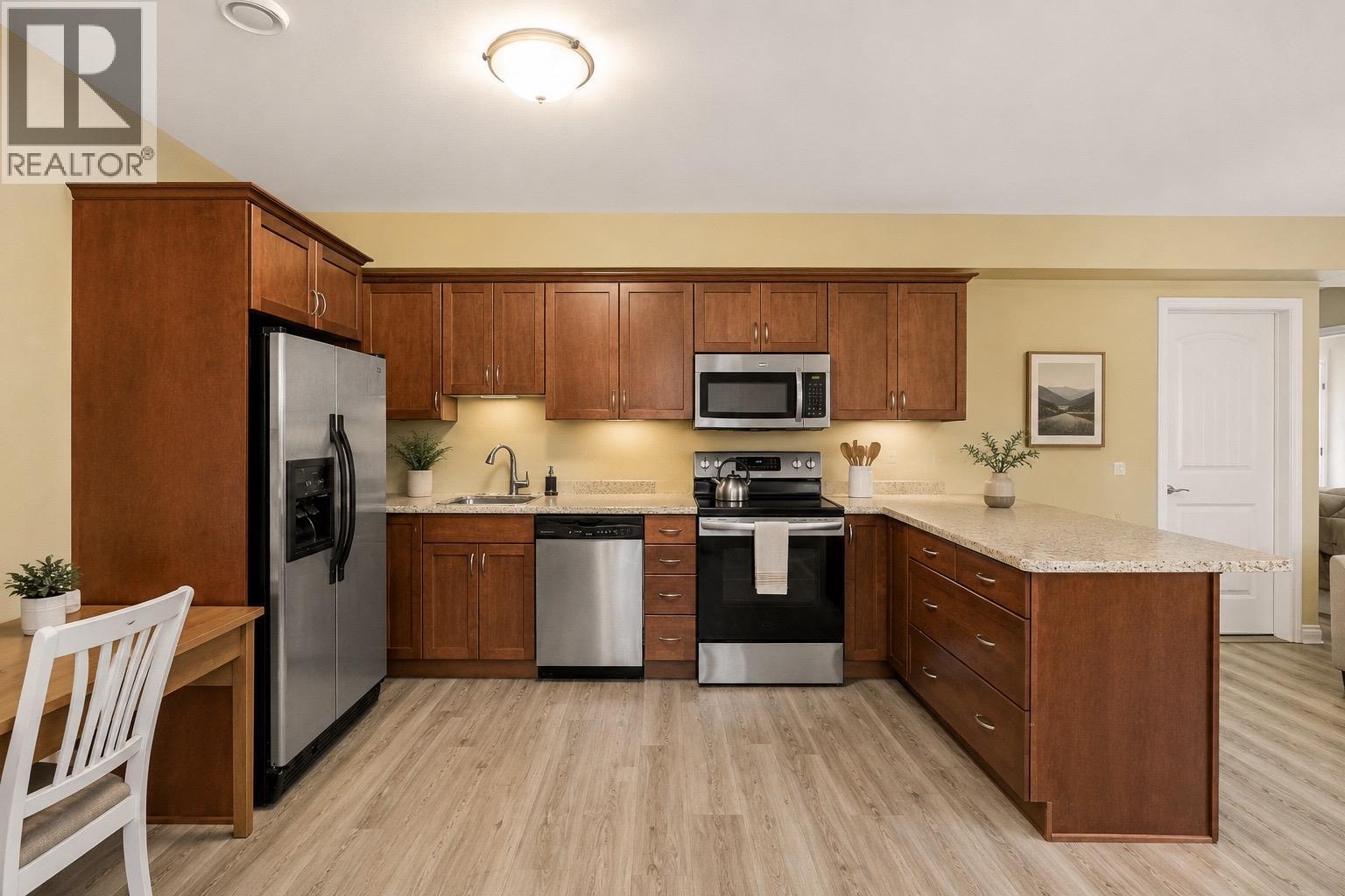647 Peridot Place, Kelowna, British Columbia  V1W 5E7 - Photo 39 - 10389099
