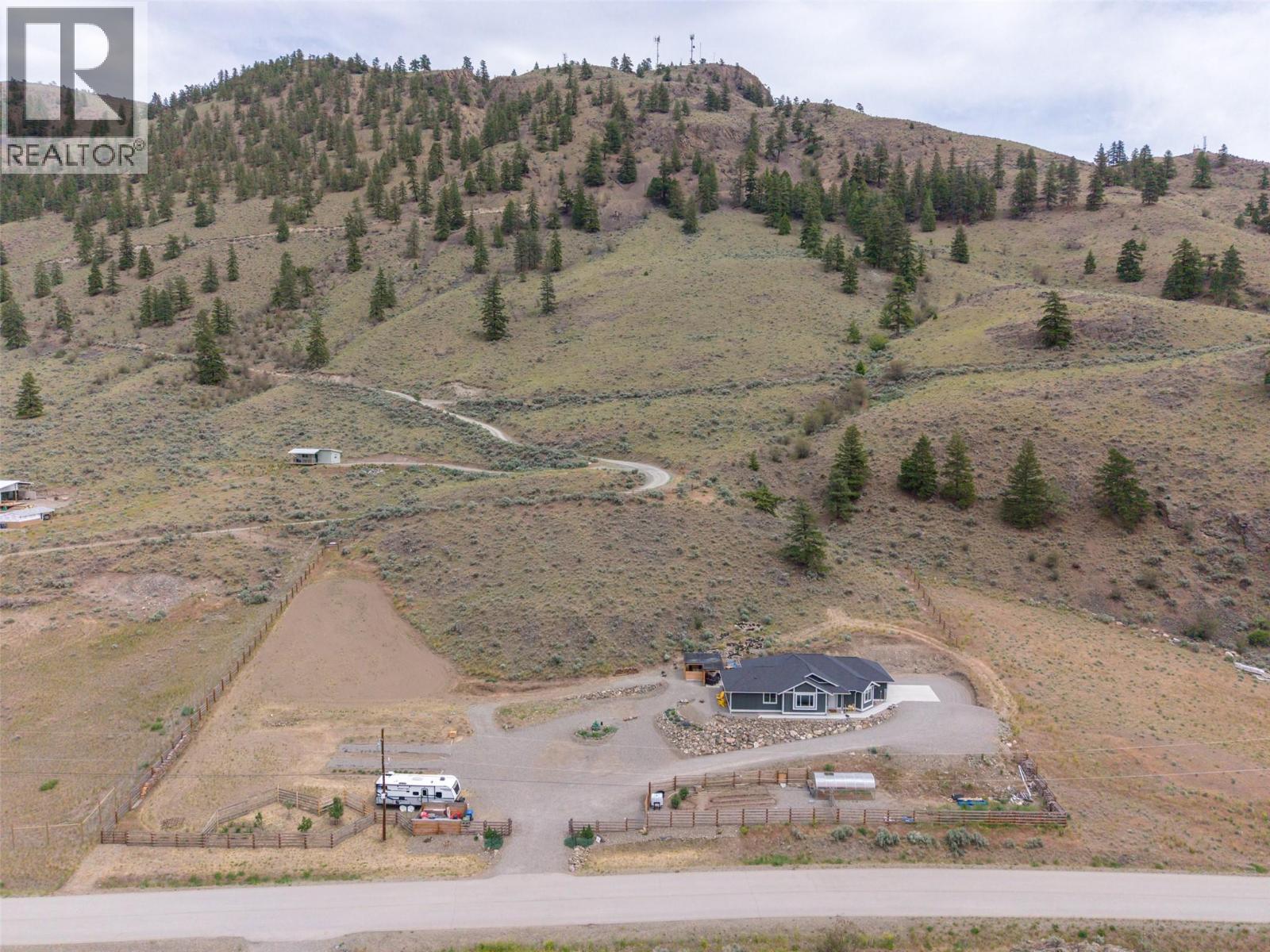 130 Pin Cushion Trail, Keremeos, British Columbia  V0X 1N0 - Photo 2 - 10389010