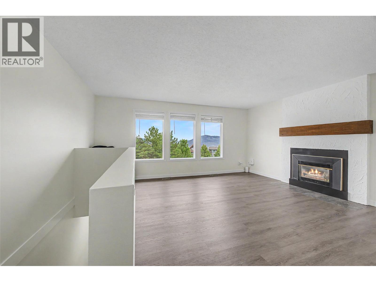 1963 Harrison Way, Kamloops, British Columbia  V1S 1M8 - Photo 4 - 10389009