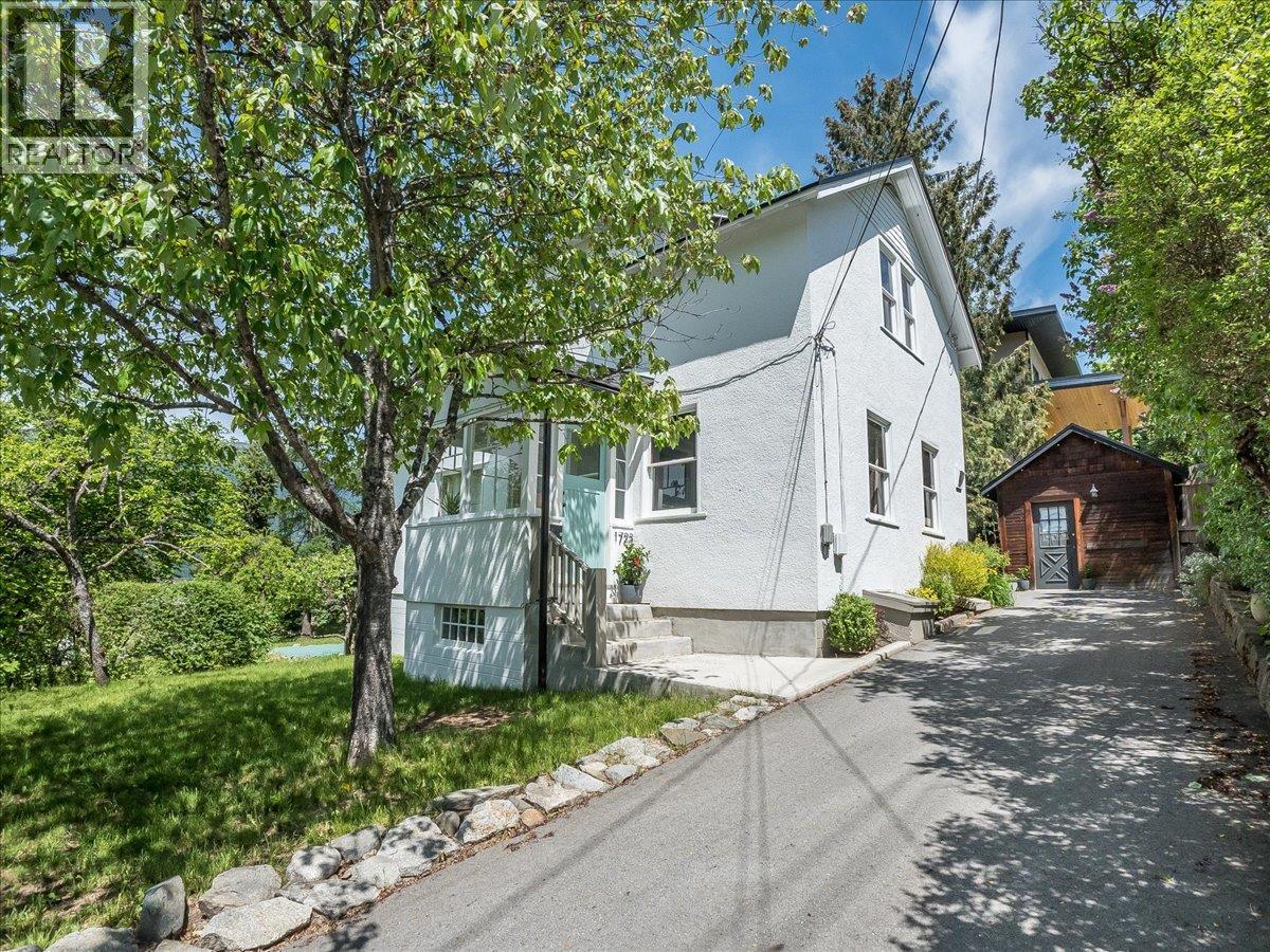 1723 Ward Street, nelson, British Columbia