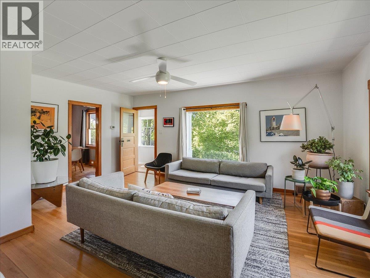 1723 Ward Street, Nelson, British Columbia  V1L 1V9 - Photo 30 - 10388721