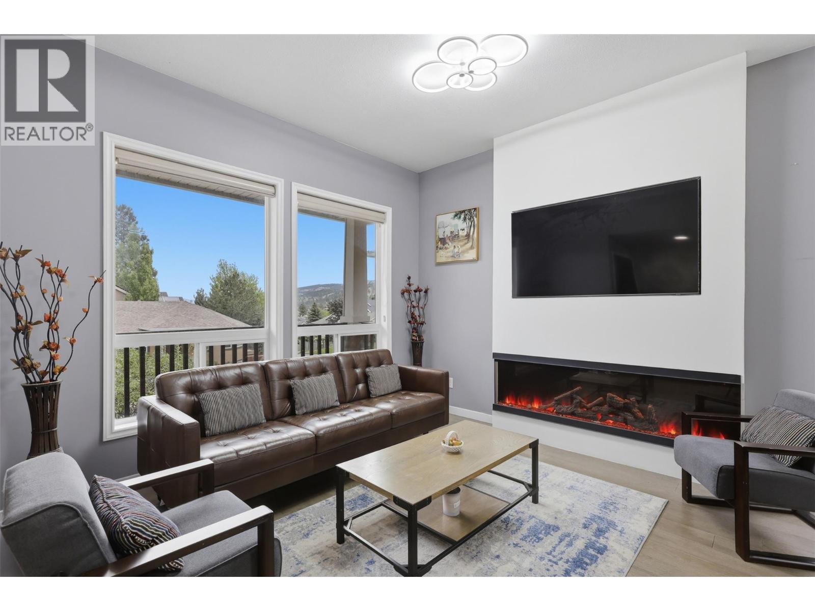 444 Azure Place, Kamloops, British Columbia  V2E 2R2 - Photo 10 - 10388789