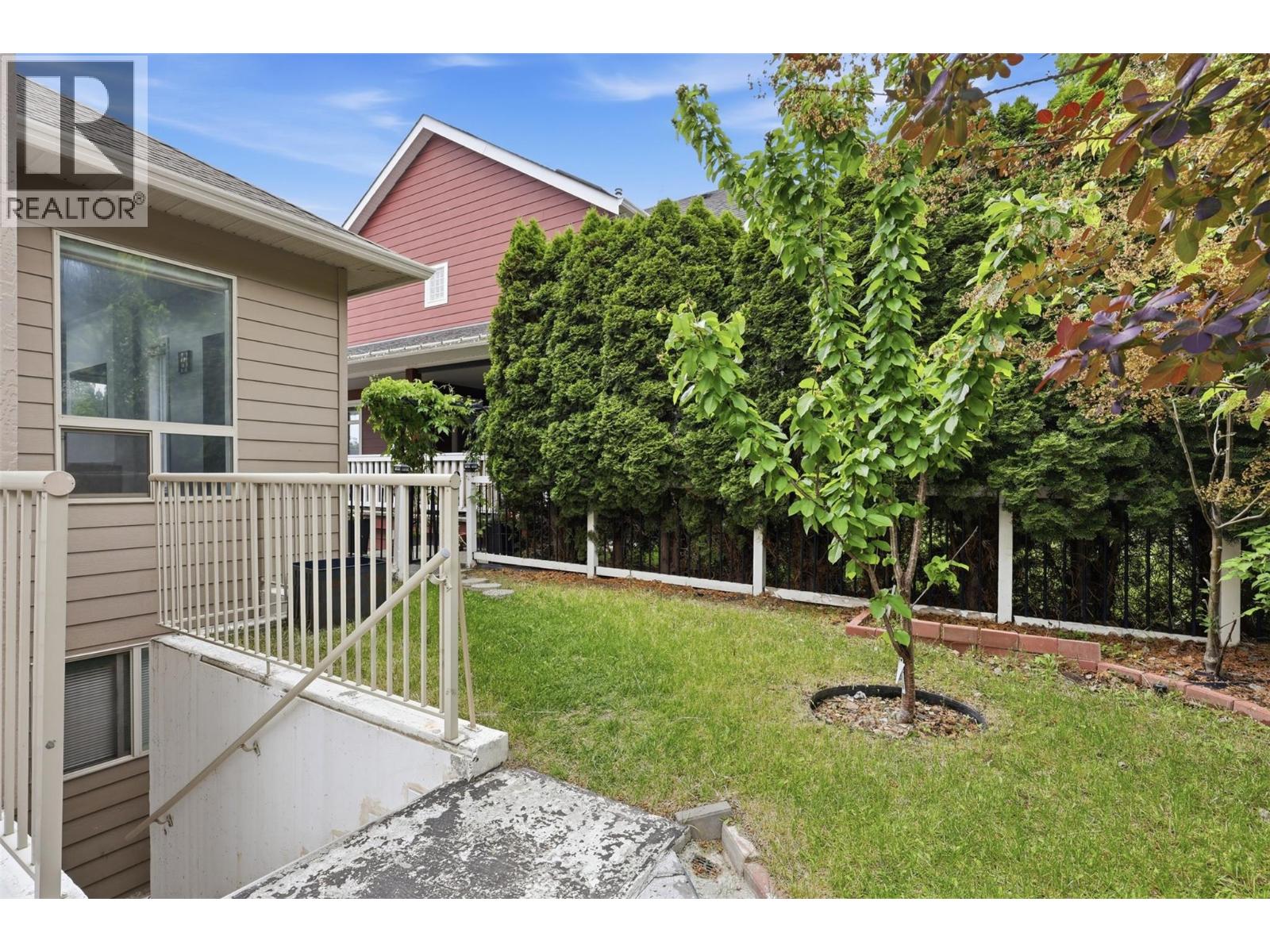 444 Azure Place, Kamloops, British Columbia  V2E 2R2 - Photo 25 - 10388789