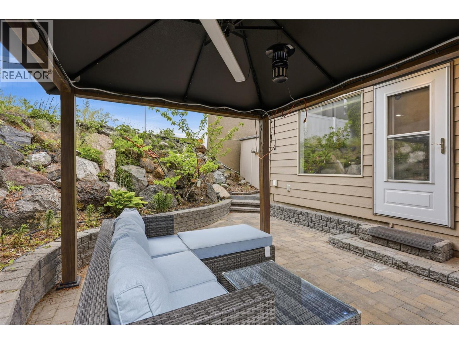 444 Azure Place, Kamloops, British Columbia  V2E 2R2 - Photo 26 - 10388789