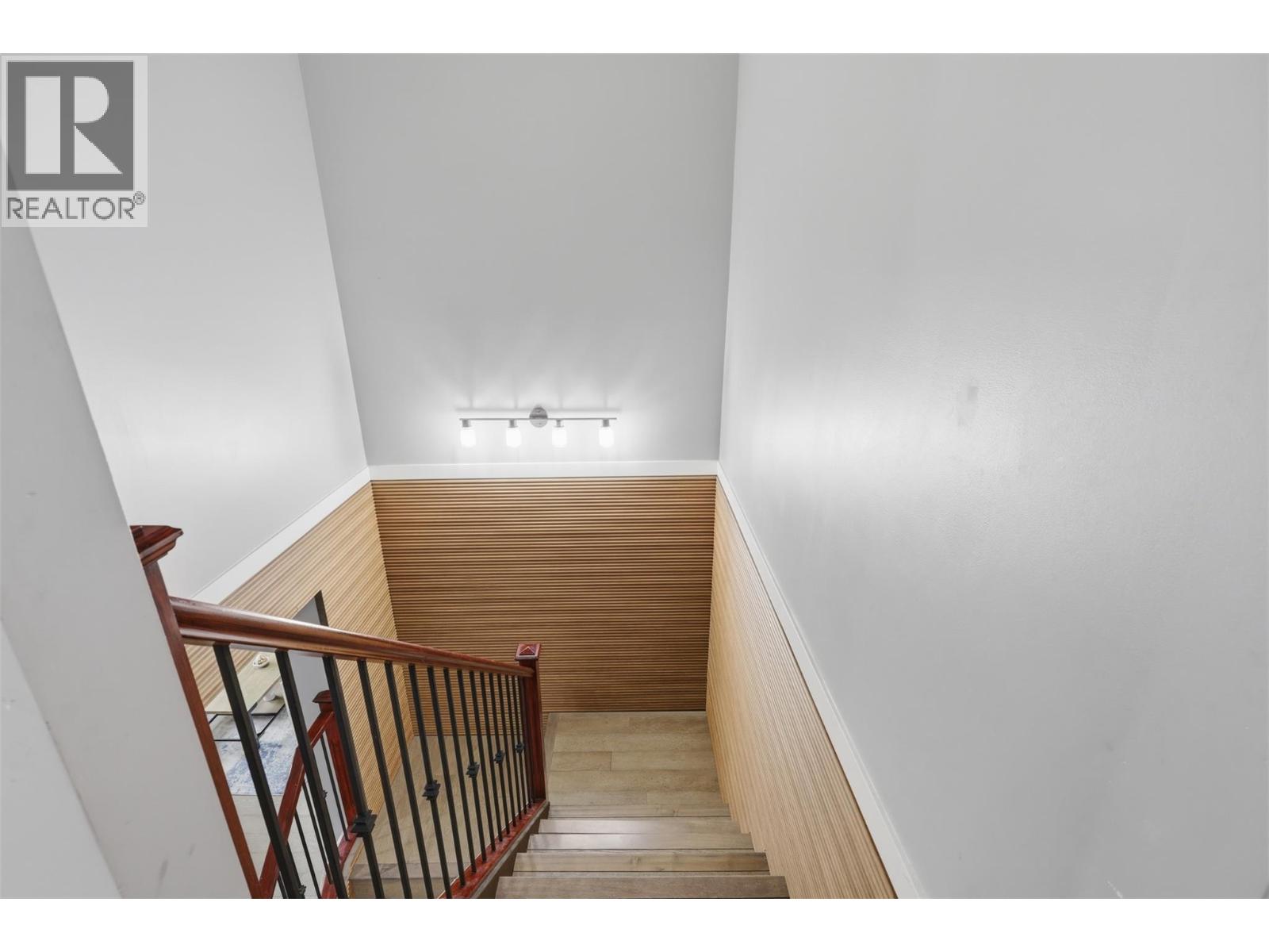 444 Azure Place, Kamloops, British Columbia  V2E 2R2 - Photo 45 - 10388789
