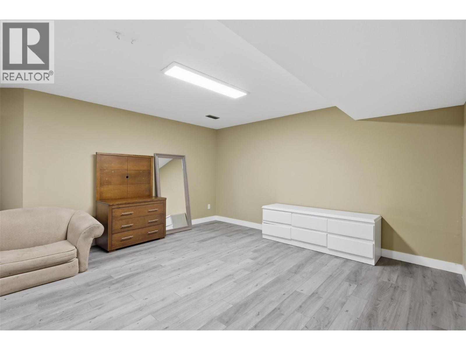 444 Azure Place, Kamloops, British Columbia  V2E 2R2 - Photo 50 - 10388789