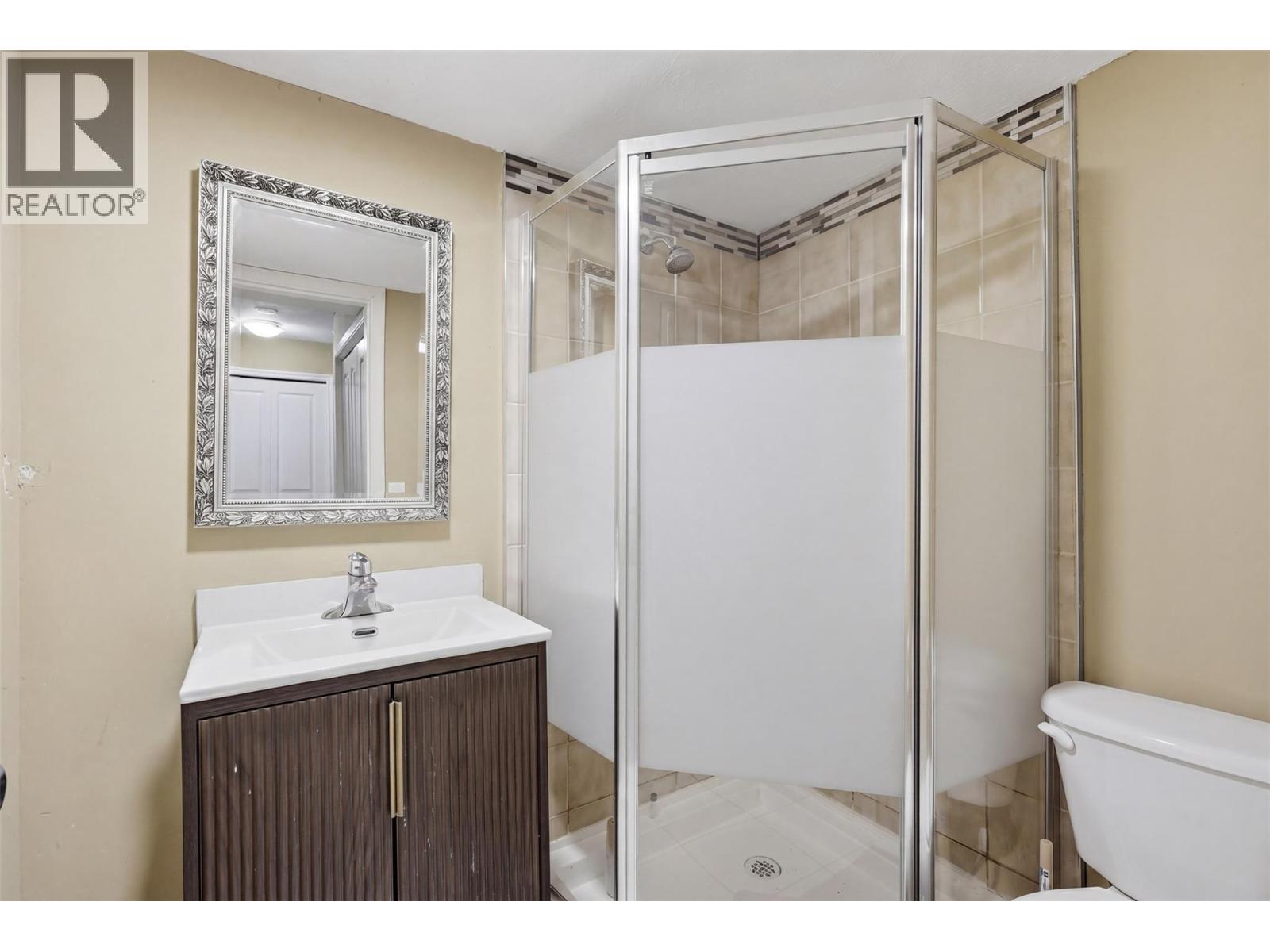 444 Azure Place, Kamloops, British Columbia  V2E 2R2 - Photo 55 - 10388789
