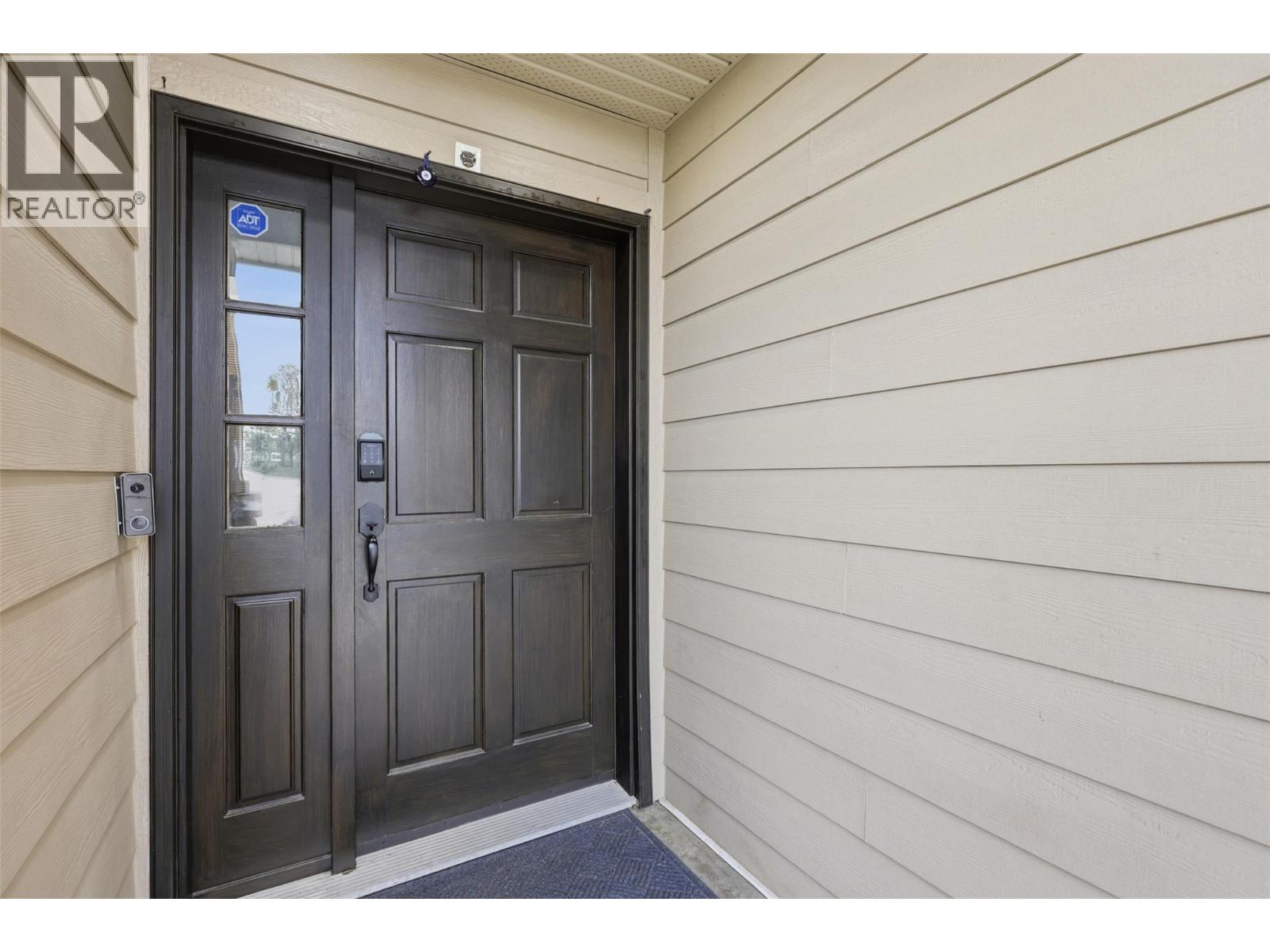 444 Azure Place, Kamloops, British Columbia  V2E 2R2 - Photo 7 - 10388789