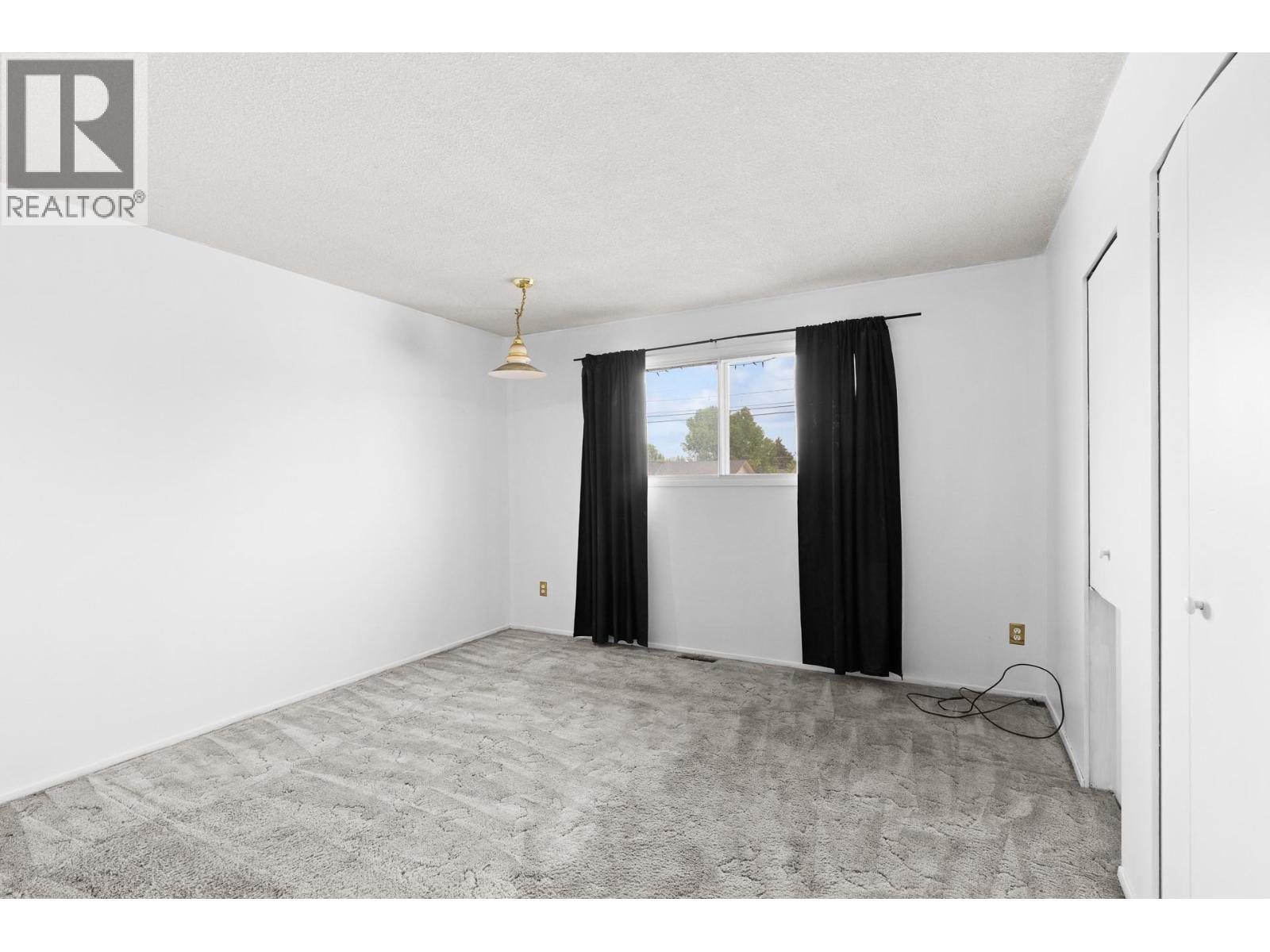 2877 Springfield Road, Kelowna, British Columbia  V1X 4M5 - Photo 19 - 10387896