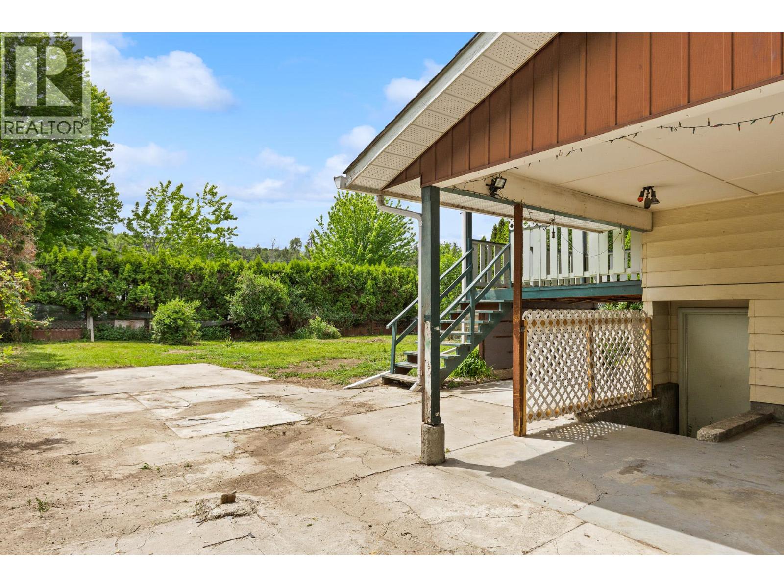 2877 Springfield Road, Kelowna, British Columbia  V1X 4M5 - Photo 44 - 10387896