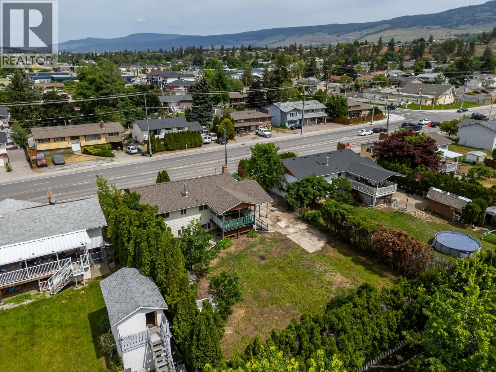 2877 Springfield Road, Kelowna, British Columbia  V1X 4M5 - Photo 56 - 10387896