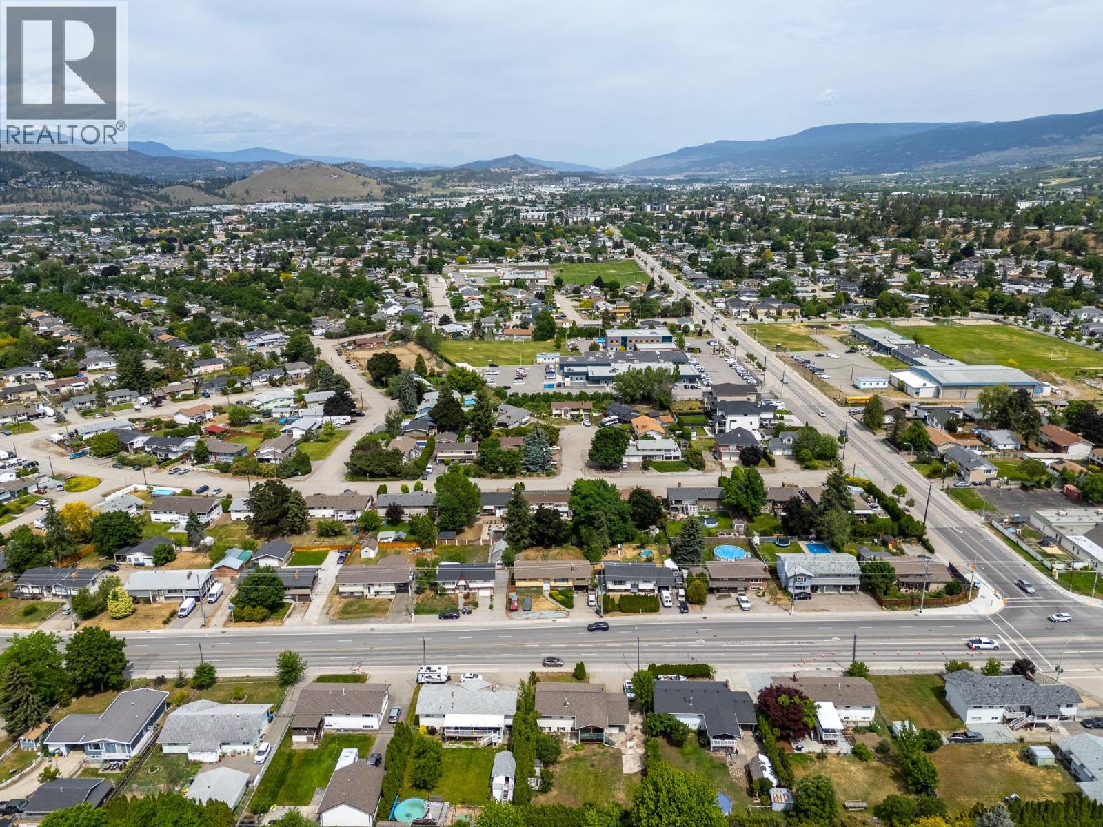 2877 Springfield Road, Kelowna, British Columbia  V1X 4M5 - Photo 64 - 10387896
