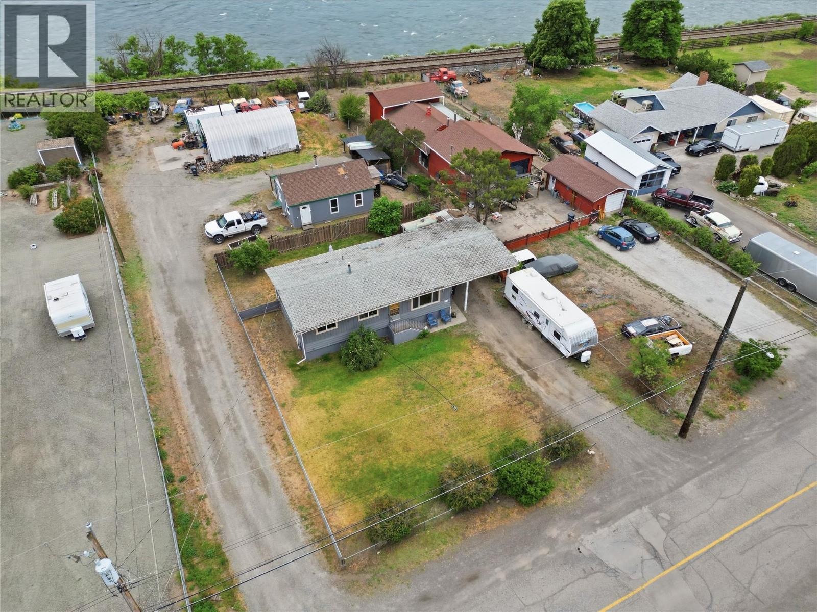 421 Tingley Street, Ashcroft, British Columbia  V0K 1A0 - Photo 5 - 10389061
