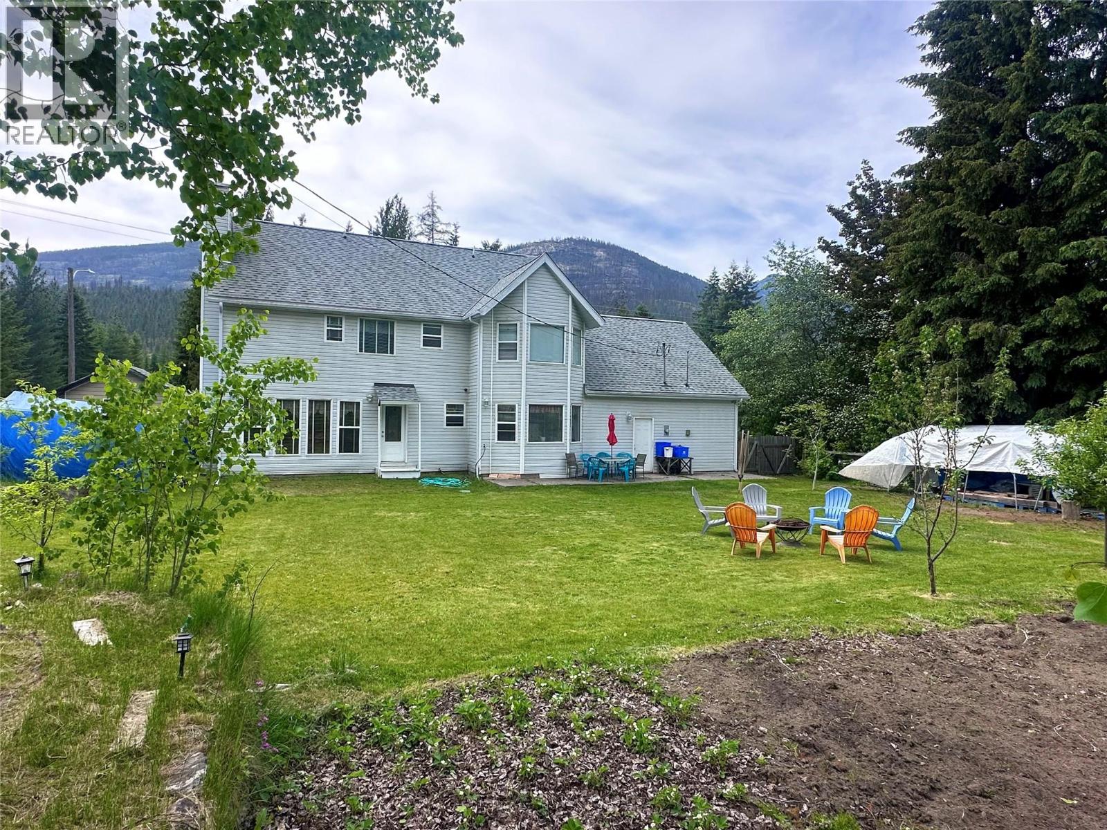 1118 Harold Street, Slocan, British Columbia  V0G 2C0 - Photo 44 - 10388719