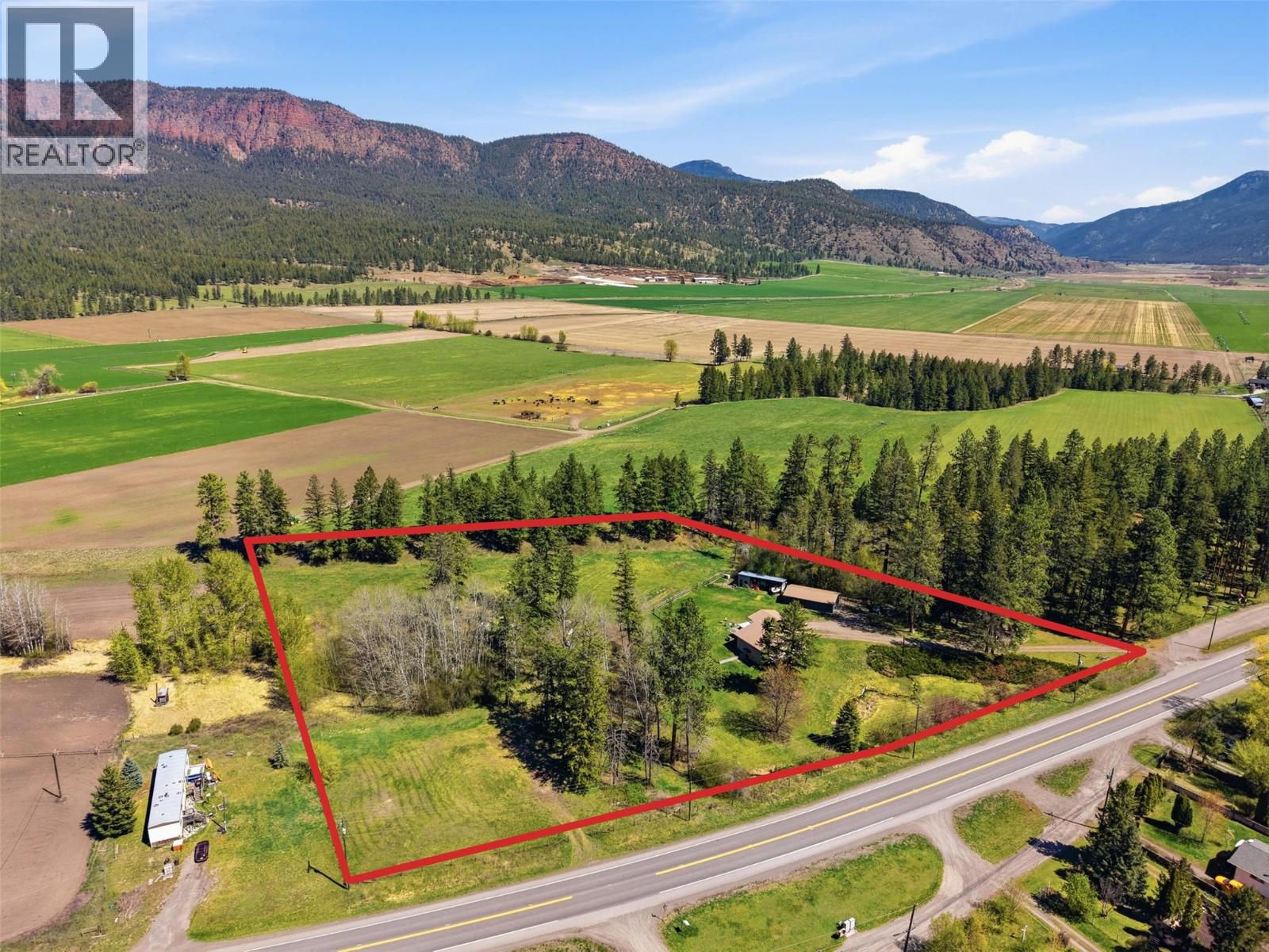 4747 Kamloops Vernon Highway, Westwold, British Columbia  V0E 3B1 - Photo 4 - 10389106