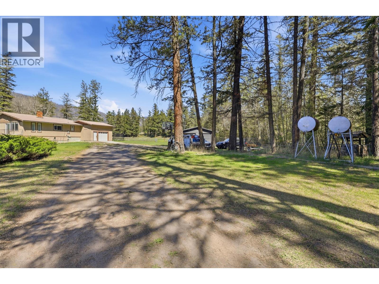 4747 Kamloops Vernon Highway, Westwold, British Columbia  V0E 3B1 - Photo 57 - 10389106