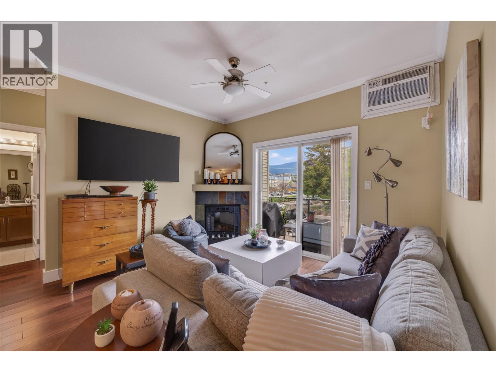 240 Wade Avenue W Avenue Unit# 305, Penticton, British Columbia  V2A 1T8 - Photo 11 - 10389058