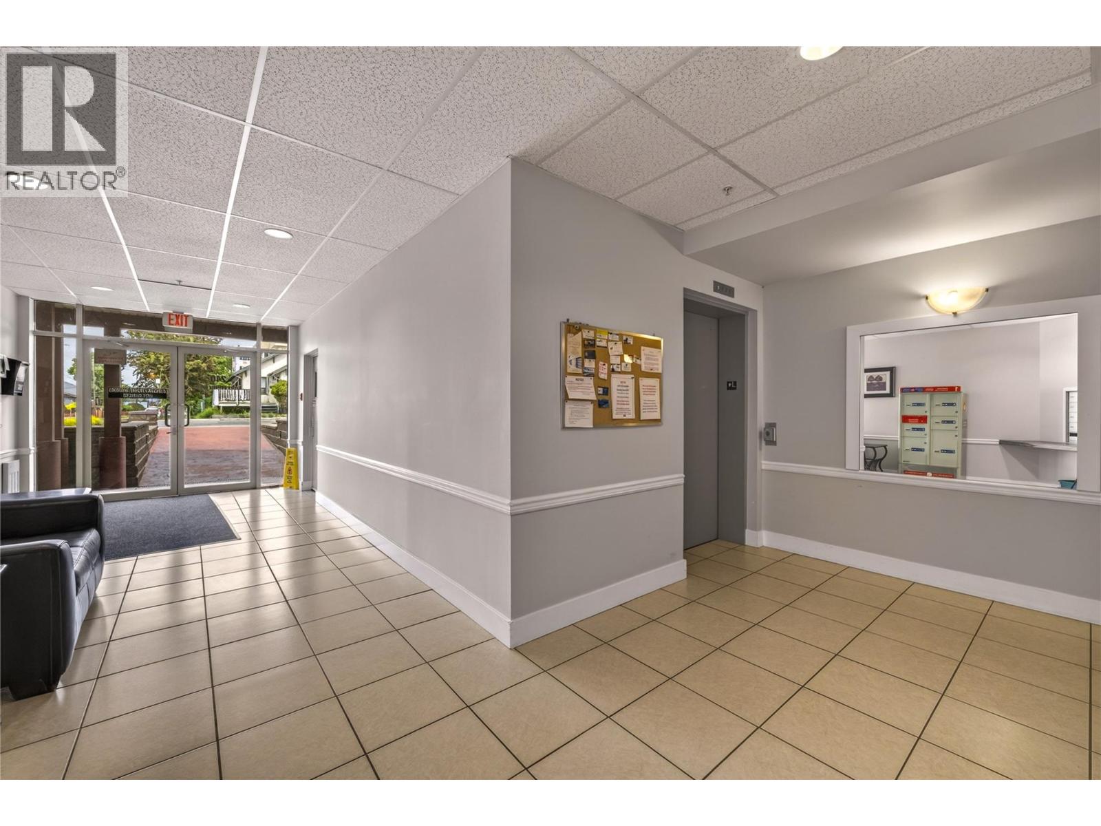 240 Wade Avenue W Avenue Unit# 305, Penticton, British Columbia  V2A 1T8 - Photo 29 - 10389058