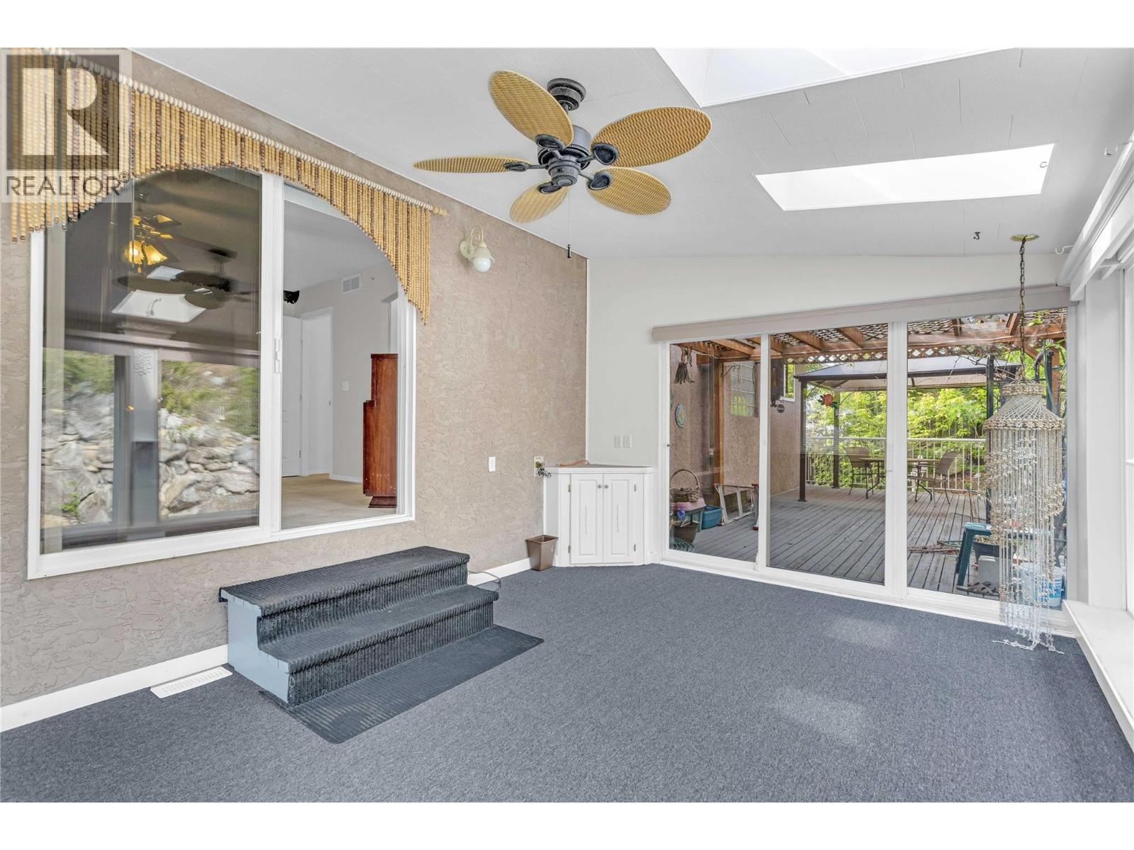 5220 Sutherland Road, Peachland, British Columbia  V0H 1X2 - Photo 14 - 10389003