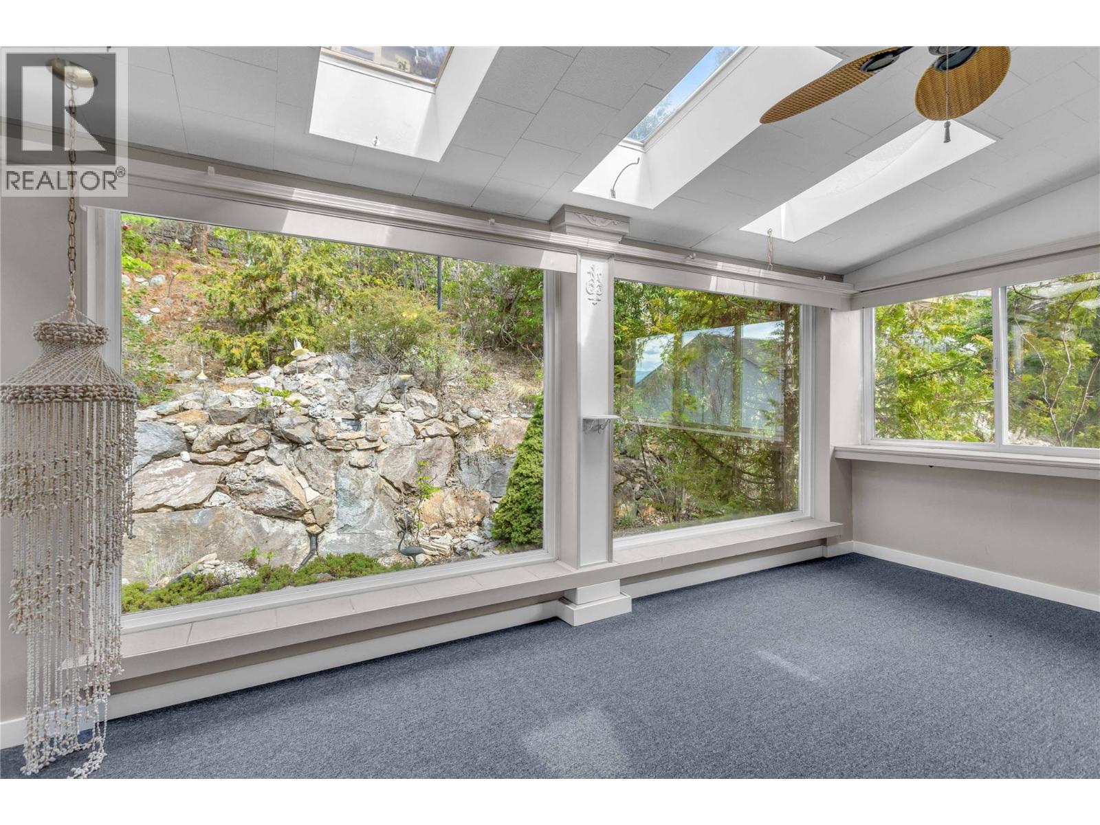 5220 Sutherland Road, Peachland, British Columbia  V0H 1X2 - Photo 15 - 10389003