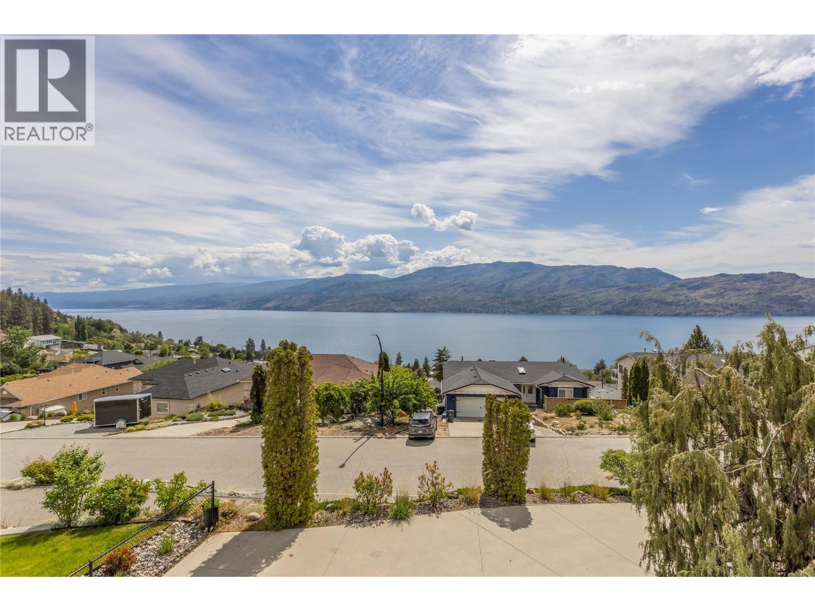 5220 Sutherland Road, Peachland, British Columbia  V0H 1X2 - Photo 2 - 10389003