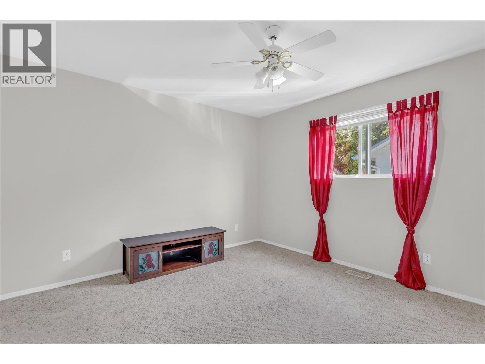 5220 Sutherland Road, Peachland, British Columbia  V0H 1X2 - Photo 24 - 10389003