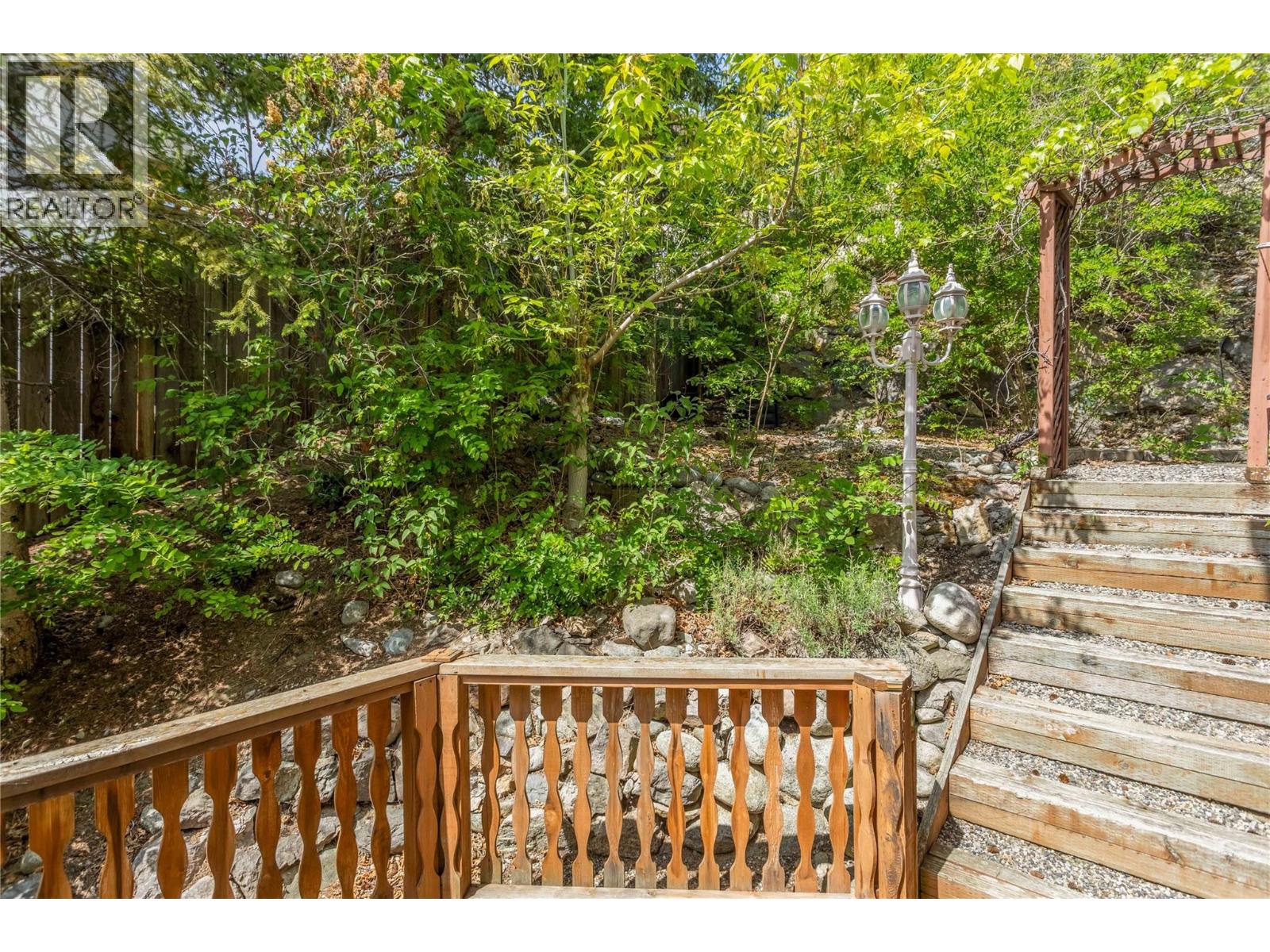 5220 Sutherland Road, Peachland, British Columbia  V0H 1X2 - Photo 34 - 10389003