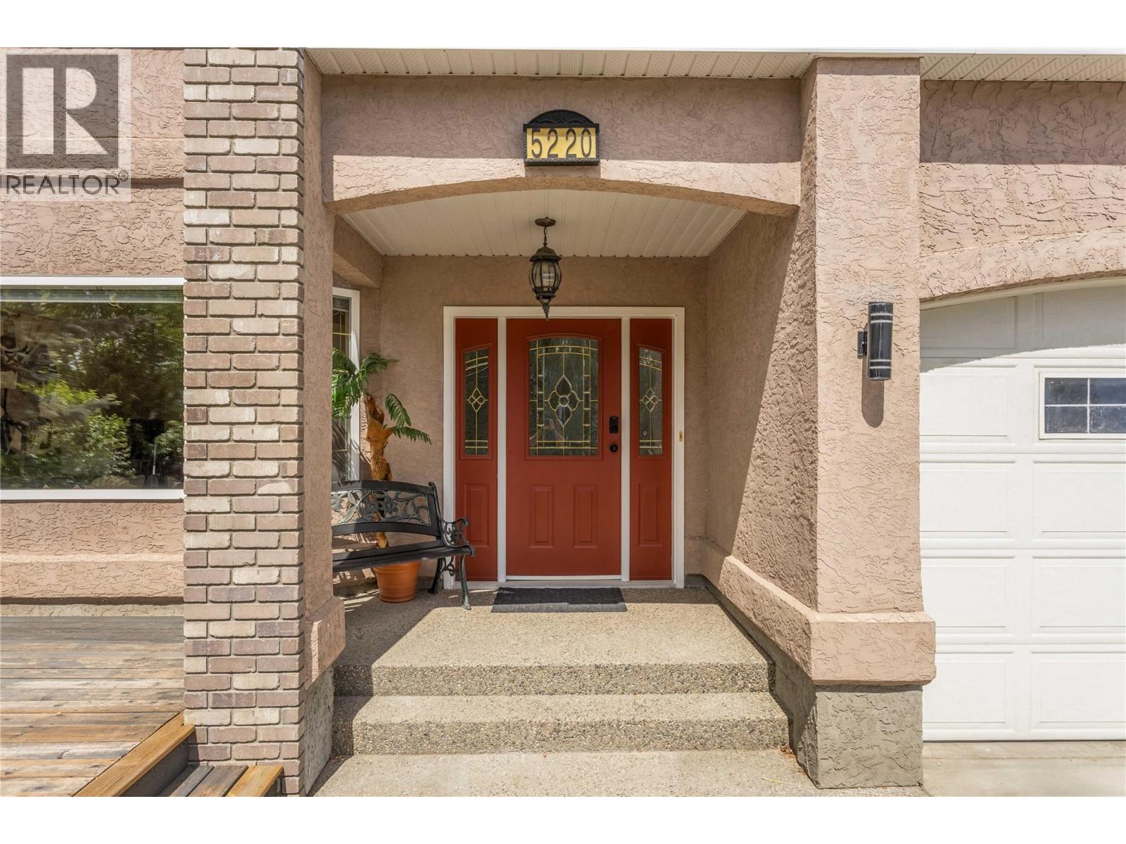 5220 Sutherland Road, Peachland, British Columbia  V0H 1X2 - Photo 4 - 10389003