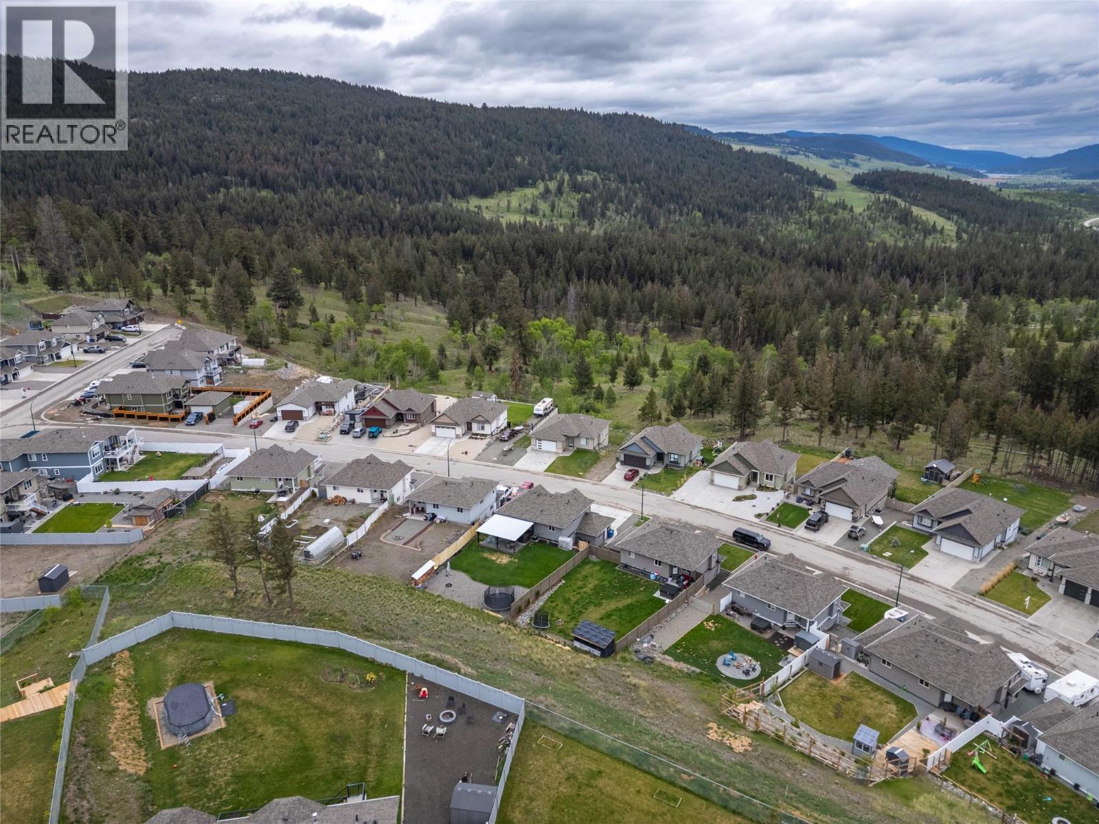 457 Daladon Drive, Logan Lake, British Columbia  V0K 1M0 - Photo 33 - 10389078