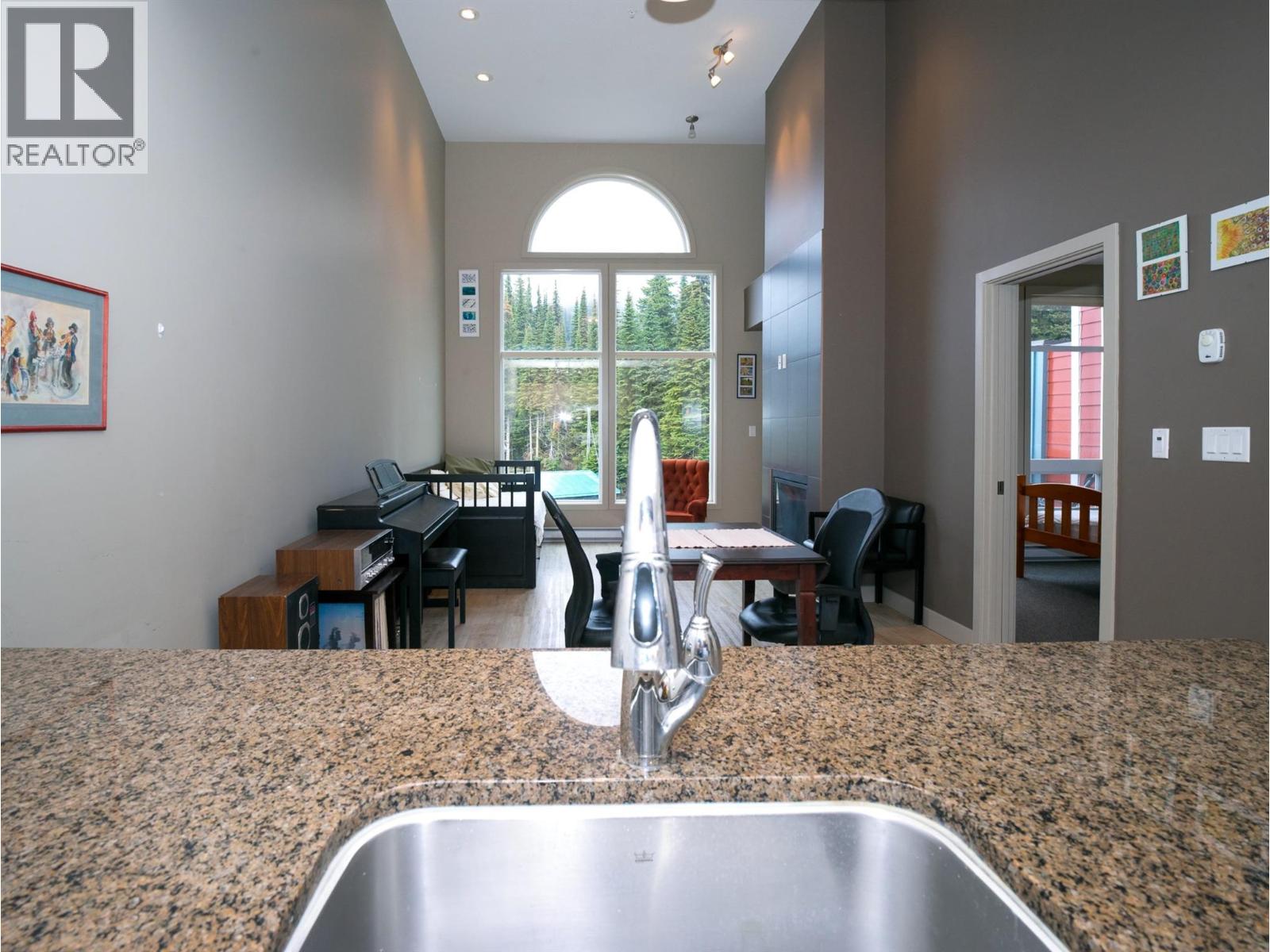 30 Monashee Road Unit# 303, Vernon, British Columbia  V1B 3M1 - Photo 10 - 10388902