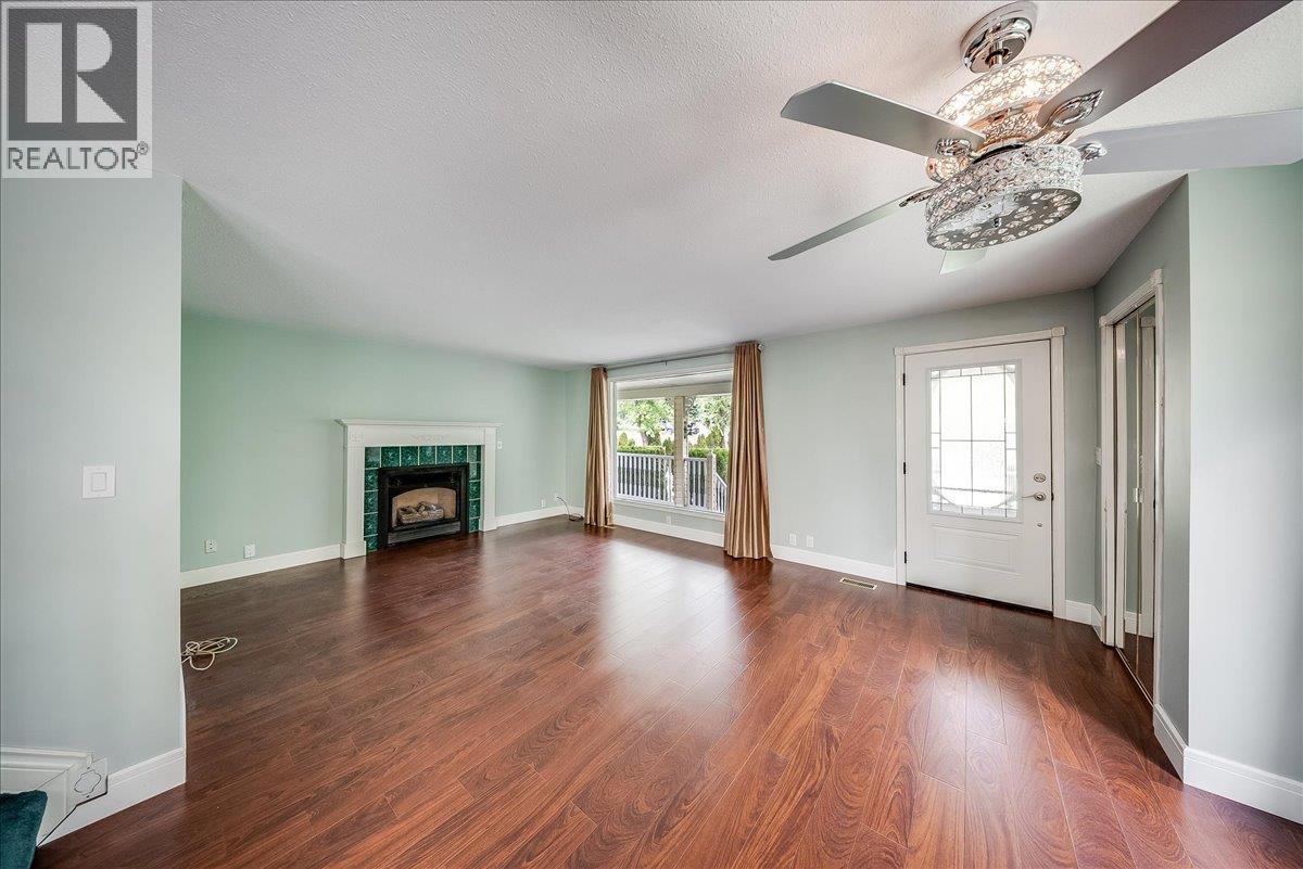 25 Davis Avenue, Fruitvale, British Columbia  V0G 1L0 - Photo 19 - 10388898