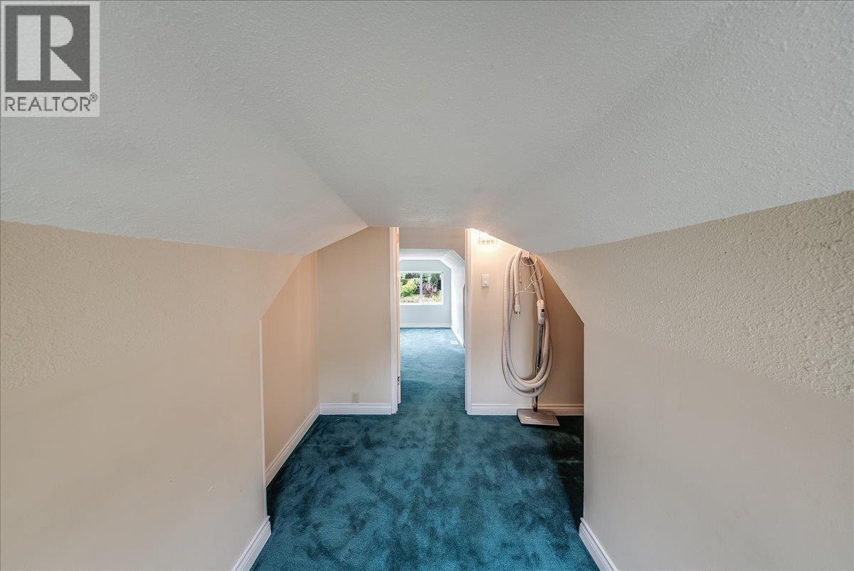 25 Davis Avenue, Fruitvale, British Columbia  V0G 1L0 - Photo 43 - 10388898